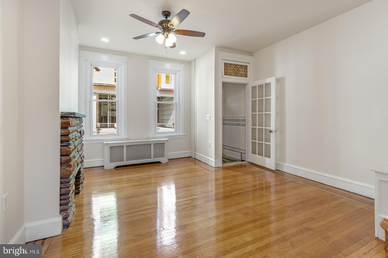 OLDE RICHMOND - Residential Lease