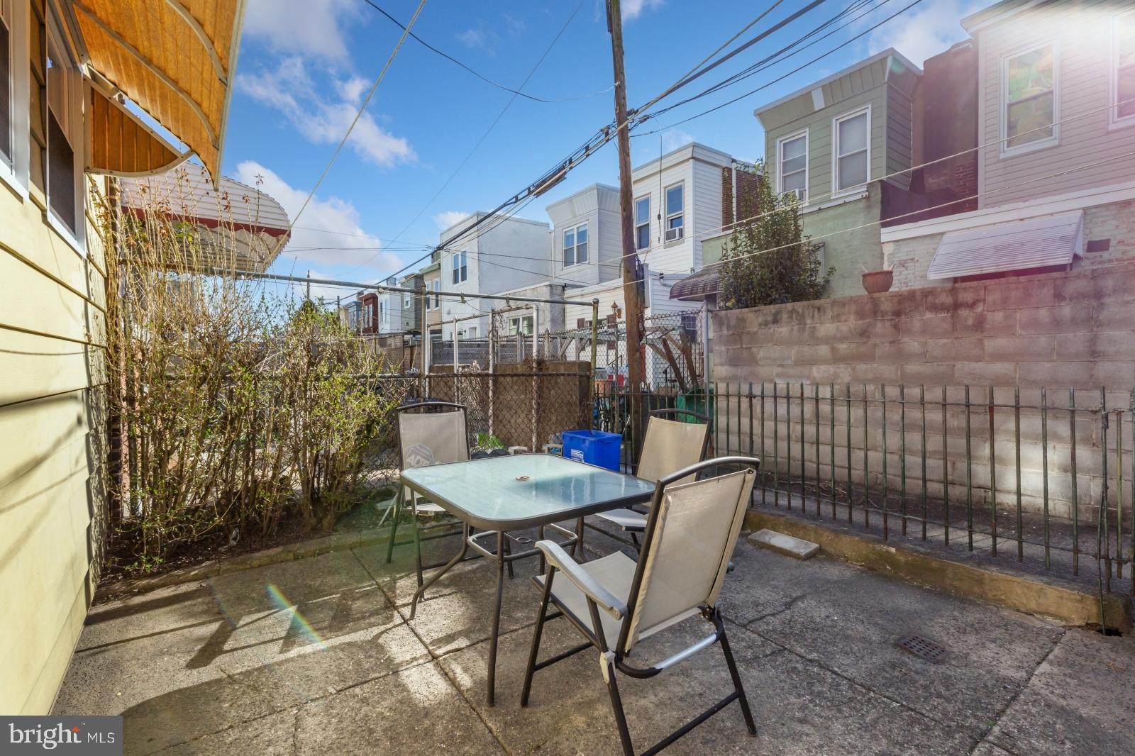 OLDE RICHMOND - Residential Lease