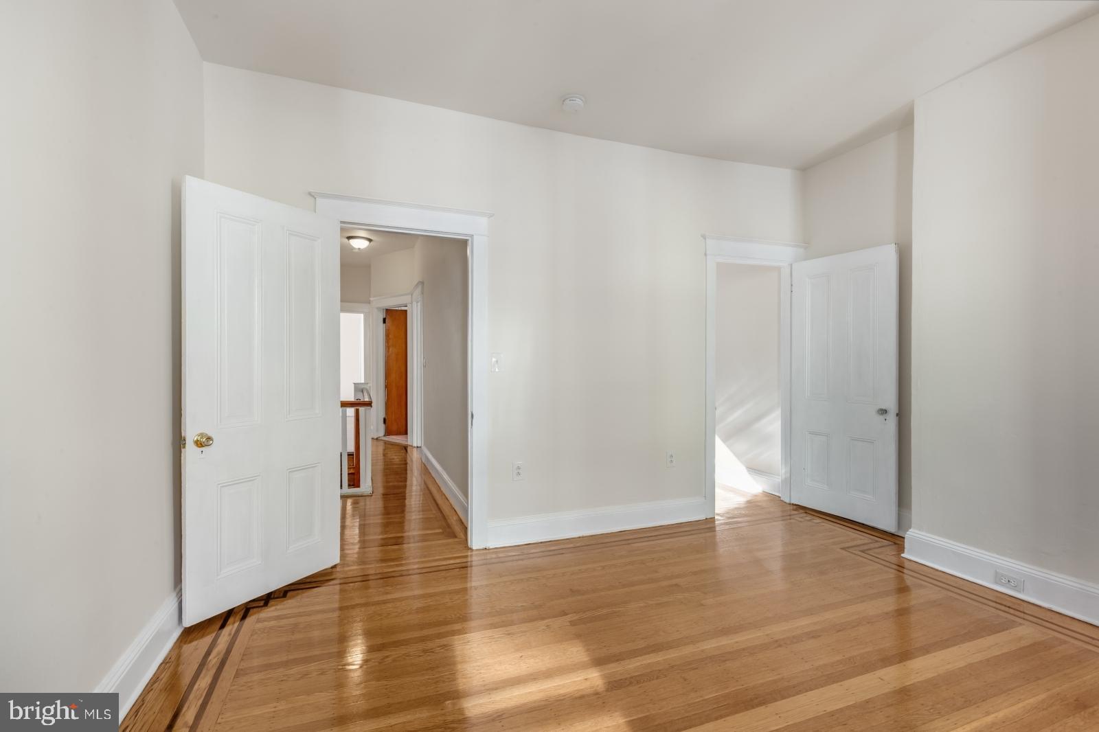 OLDE RICHMOND - Residential Lease