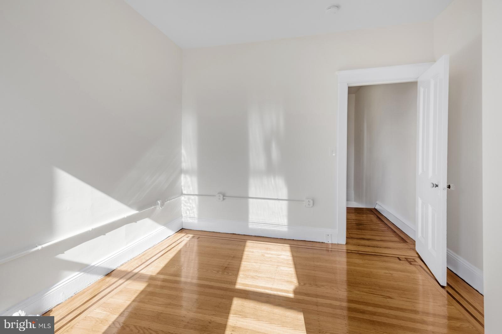 OLDE RICHMOND - Residential Lease