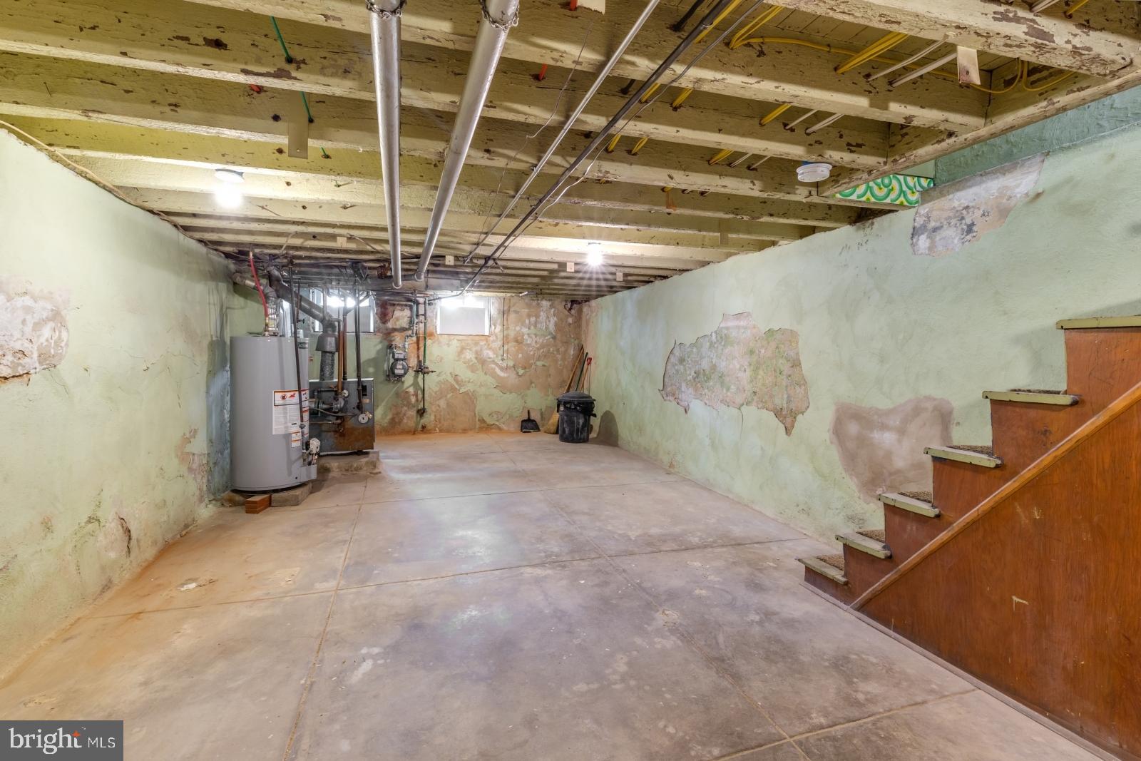 OLDE RICHMOND - Residential Lease