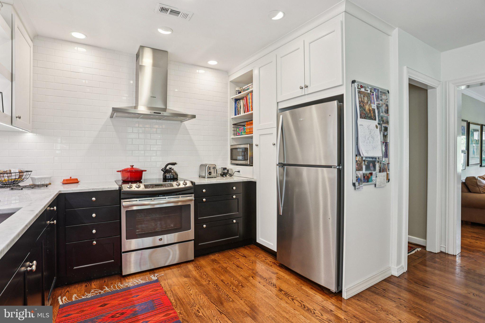 THE GLADWYNE - Residential