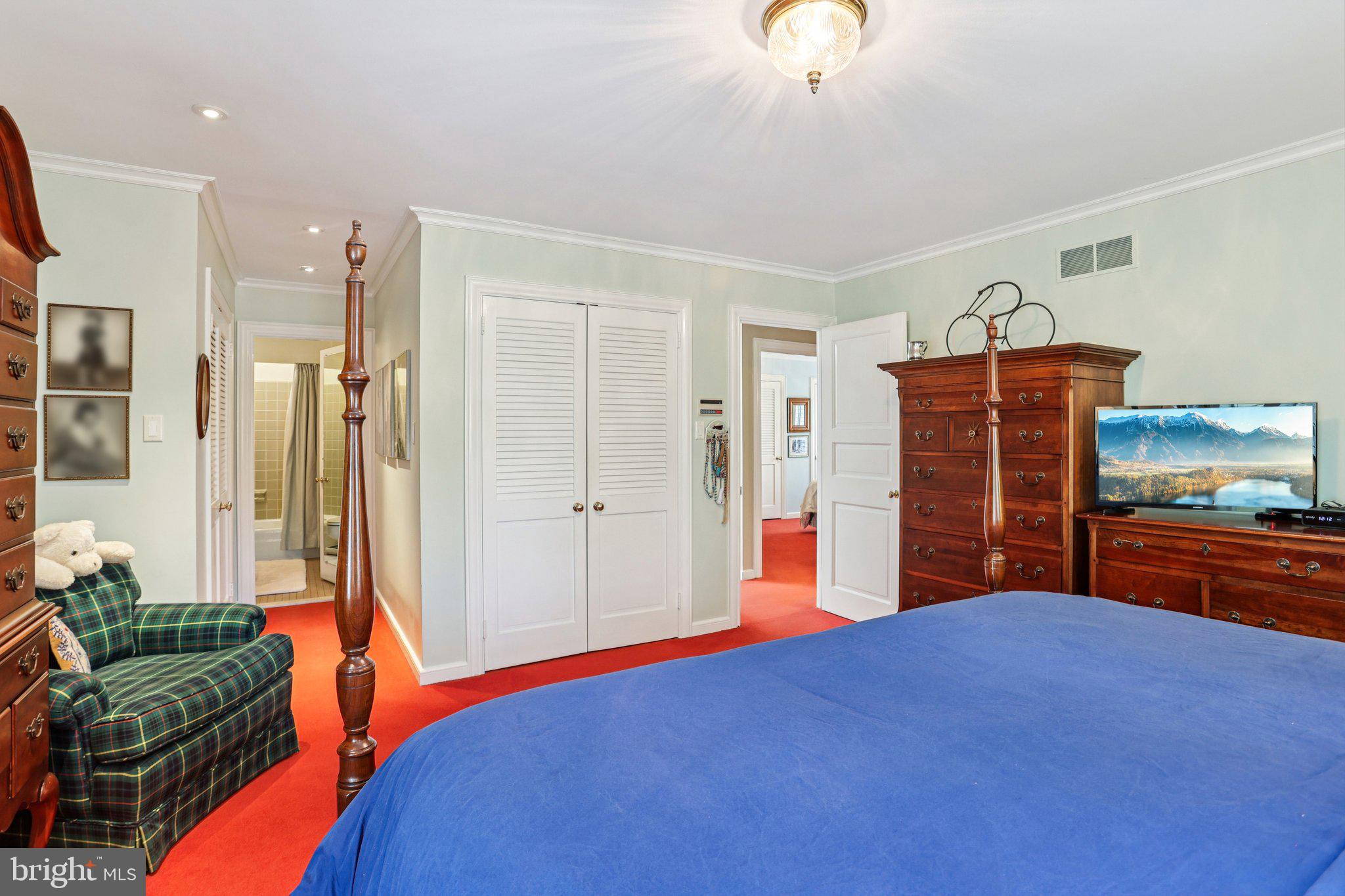 THE GLADWYNE - Residential
