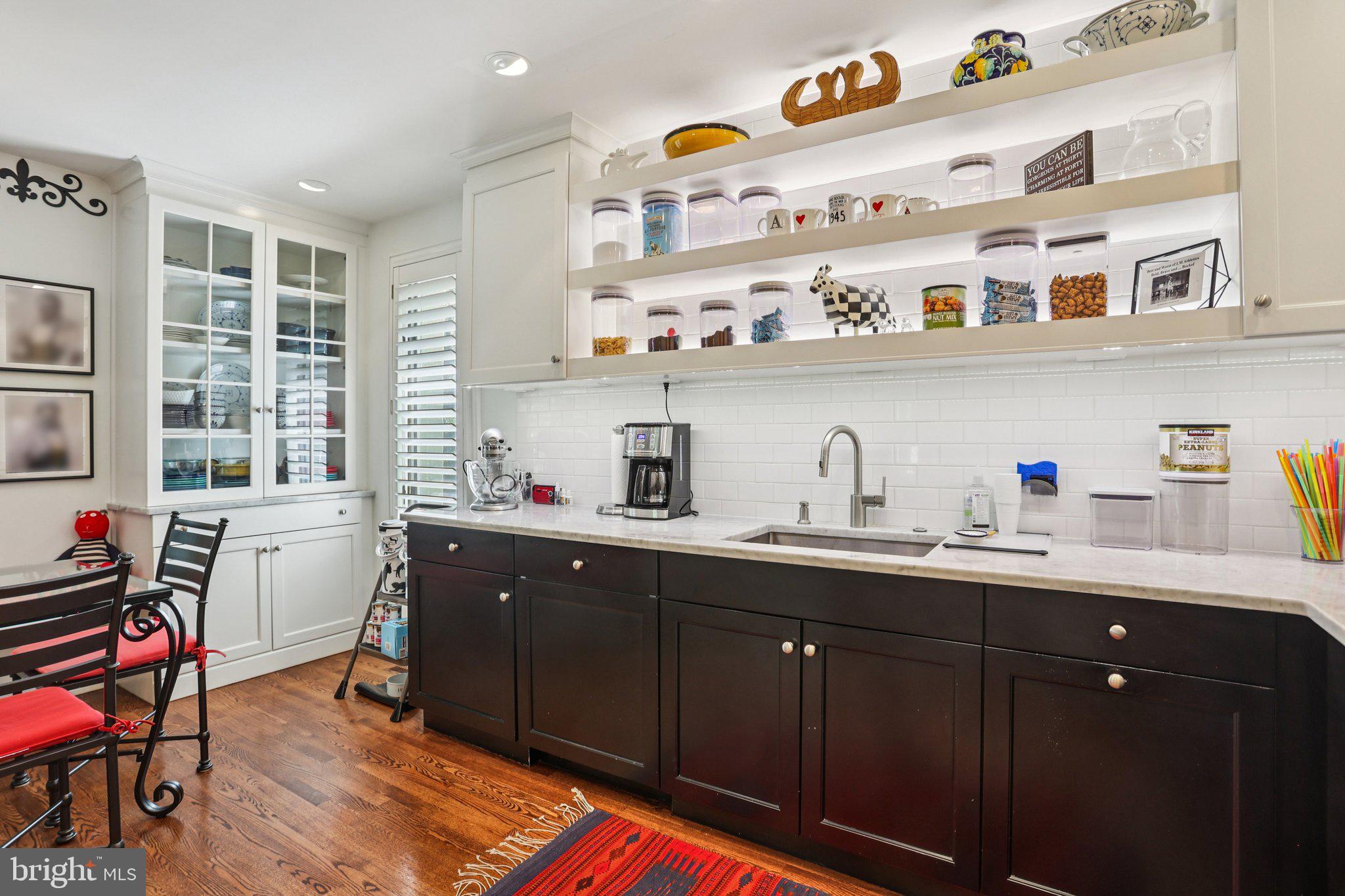 THE GLADWYNE - Residential
