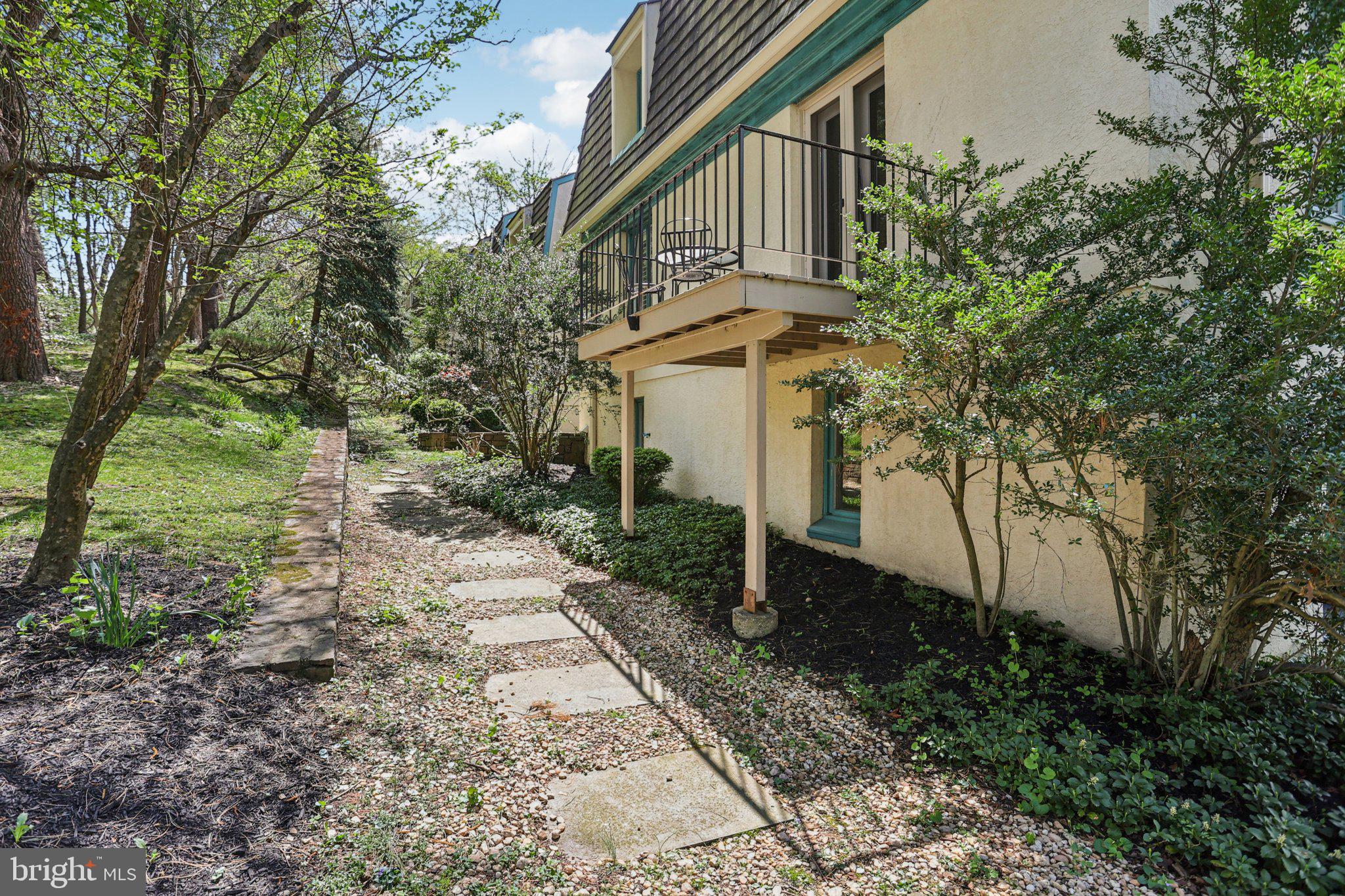 THE GLADWYNE - Residential