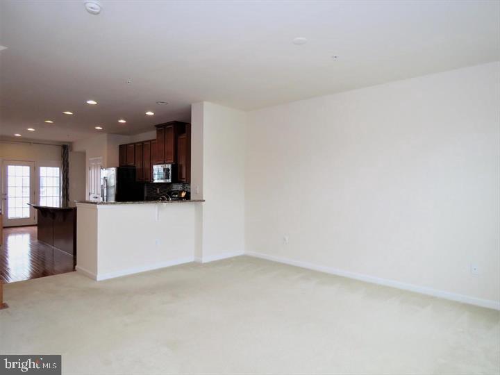 CLARKSBURG VILLAGE - Residential Lease