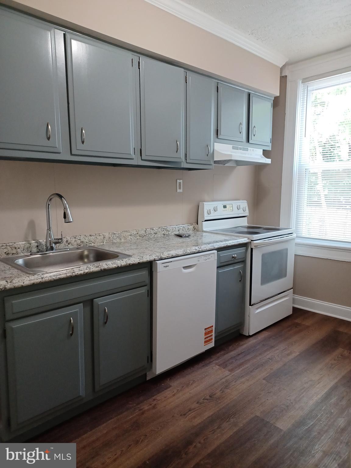 HIGHLANDTOWN - Residential Lease
