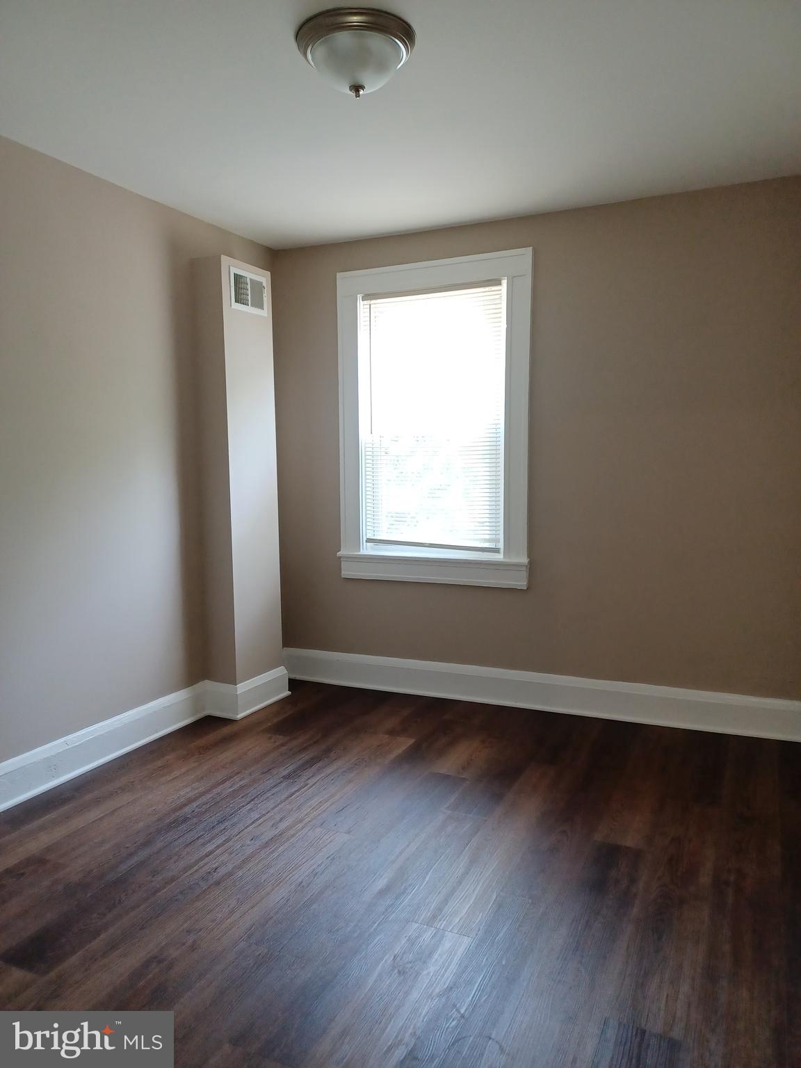 HIGHLANDTOWN - Residential Lease