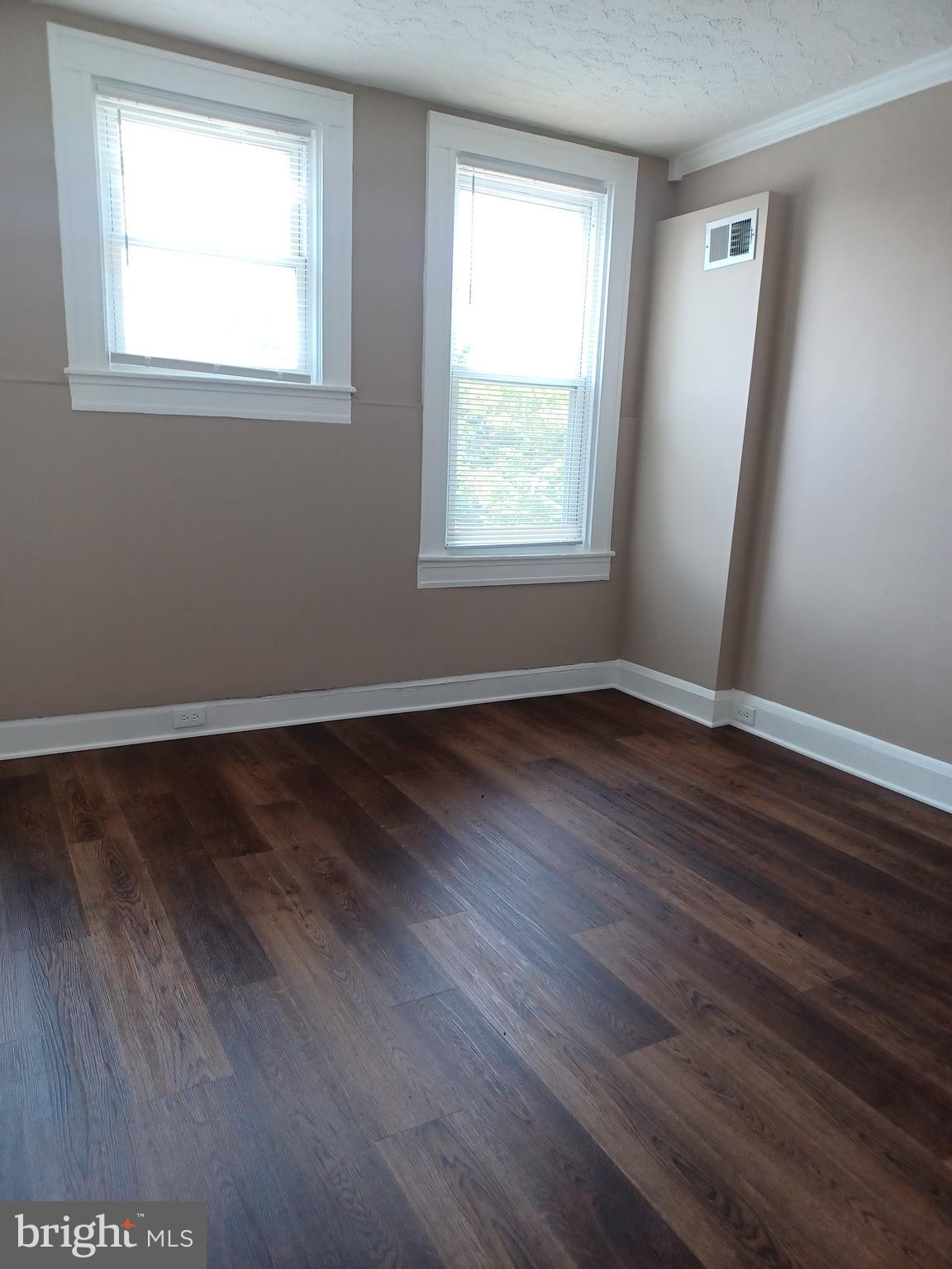 HIGHLANDTOWN - Residential Lease