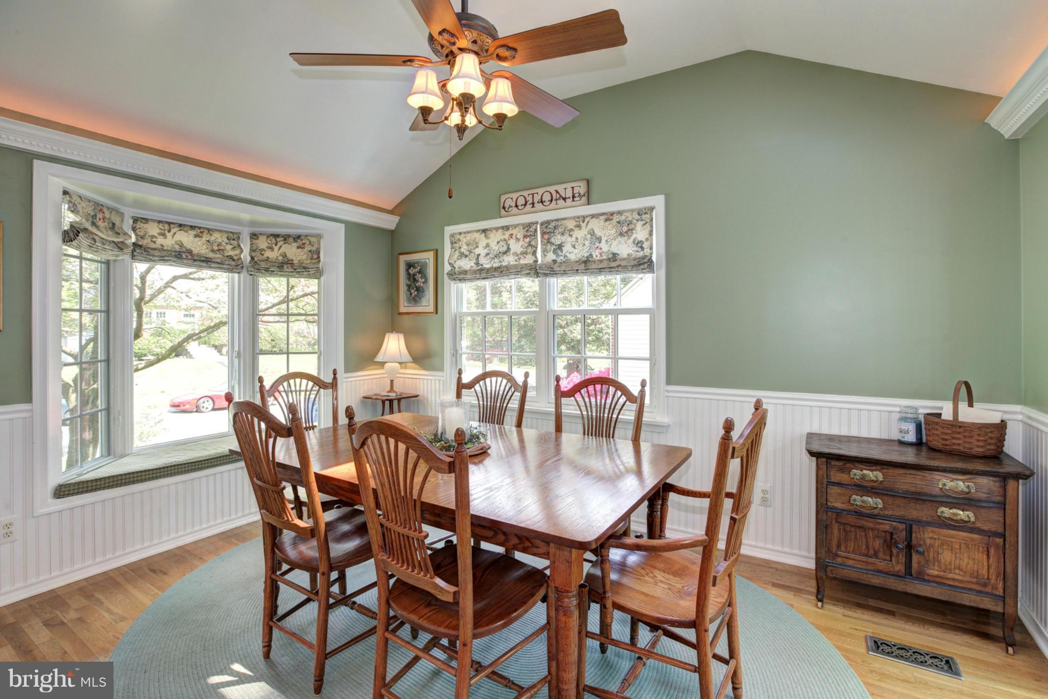 CHESTNUT RIDGE MANOR - Residential