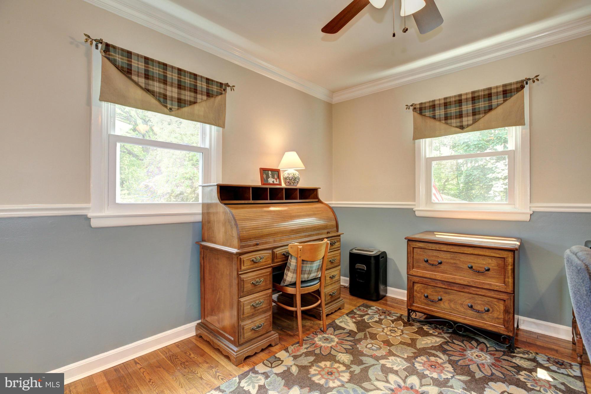 CHESTNUT RIDGE MANOR - Residential