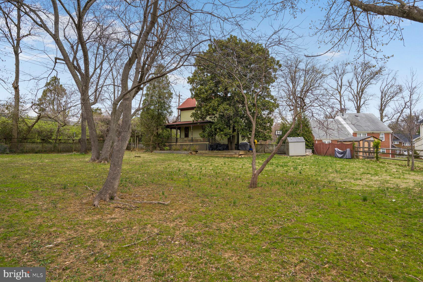 ALTA VISTA - Residential