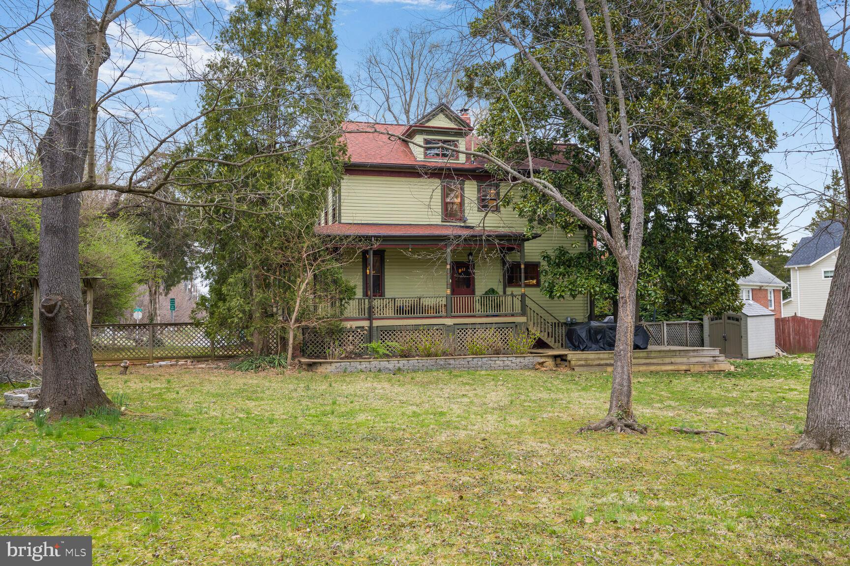 ALTA VISTA - Residential