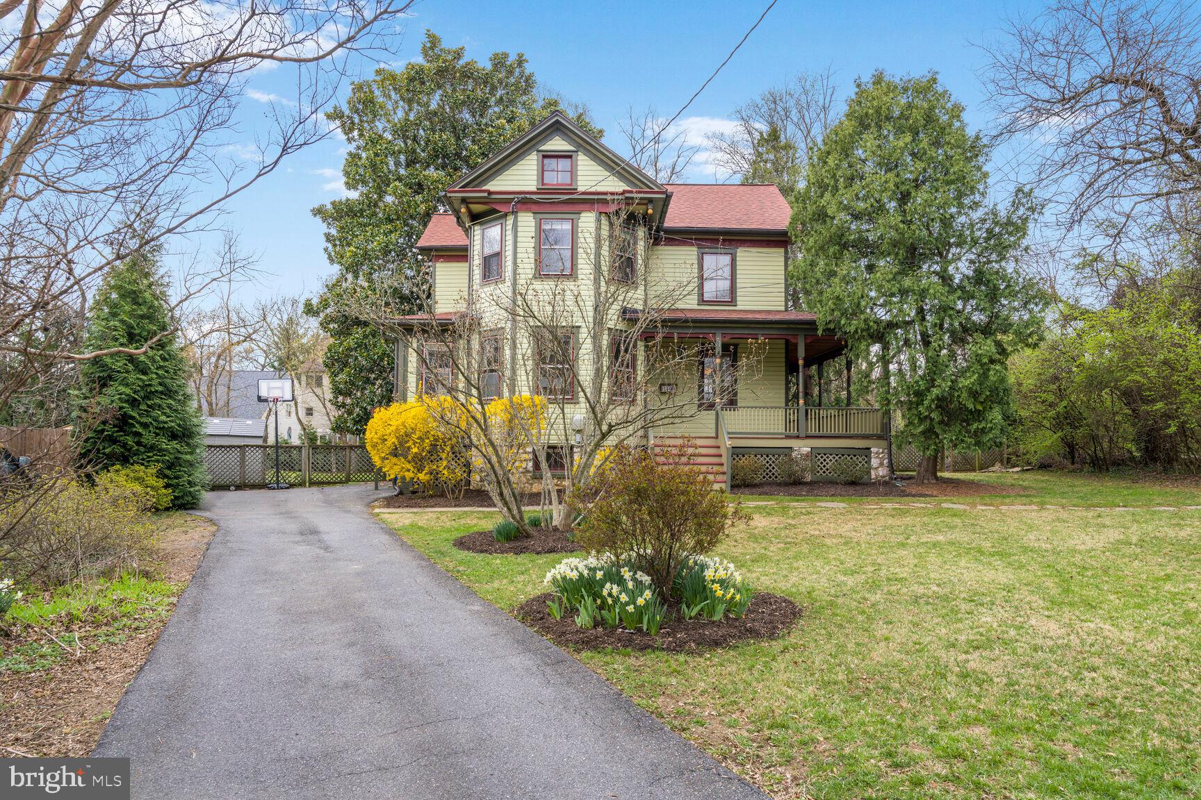 ALTA VISTA - Residential