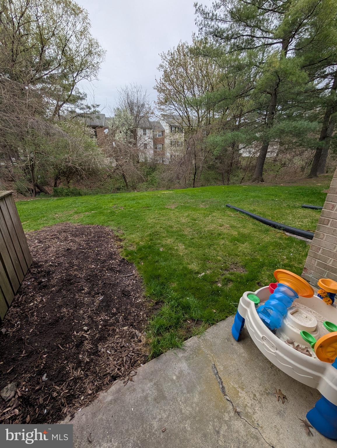 FLOWER HILL - Residential