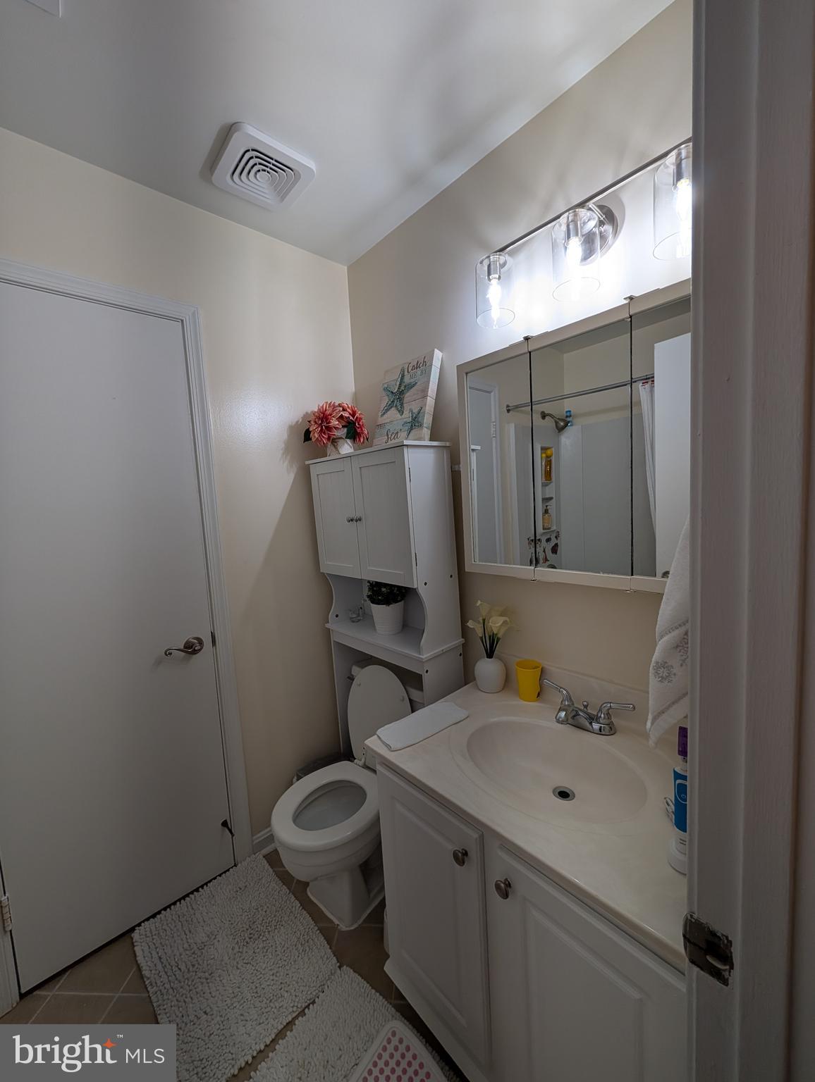 FLOWER HILL - Residential