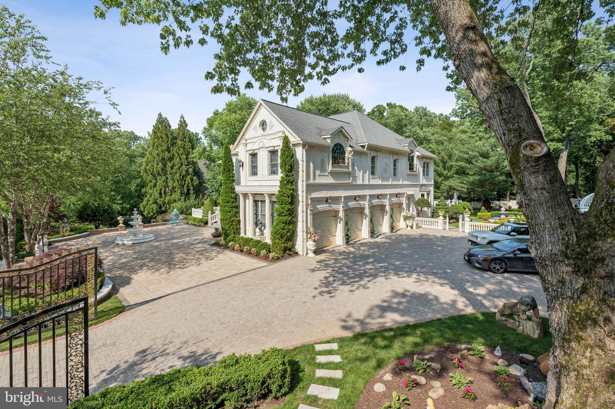 SENECA RIDGE - Residential