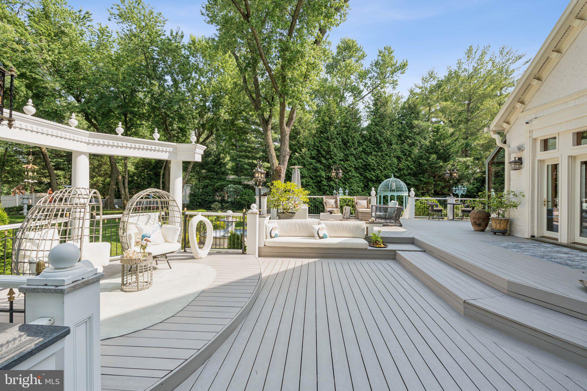 SENECA RIDGE - Residential