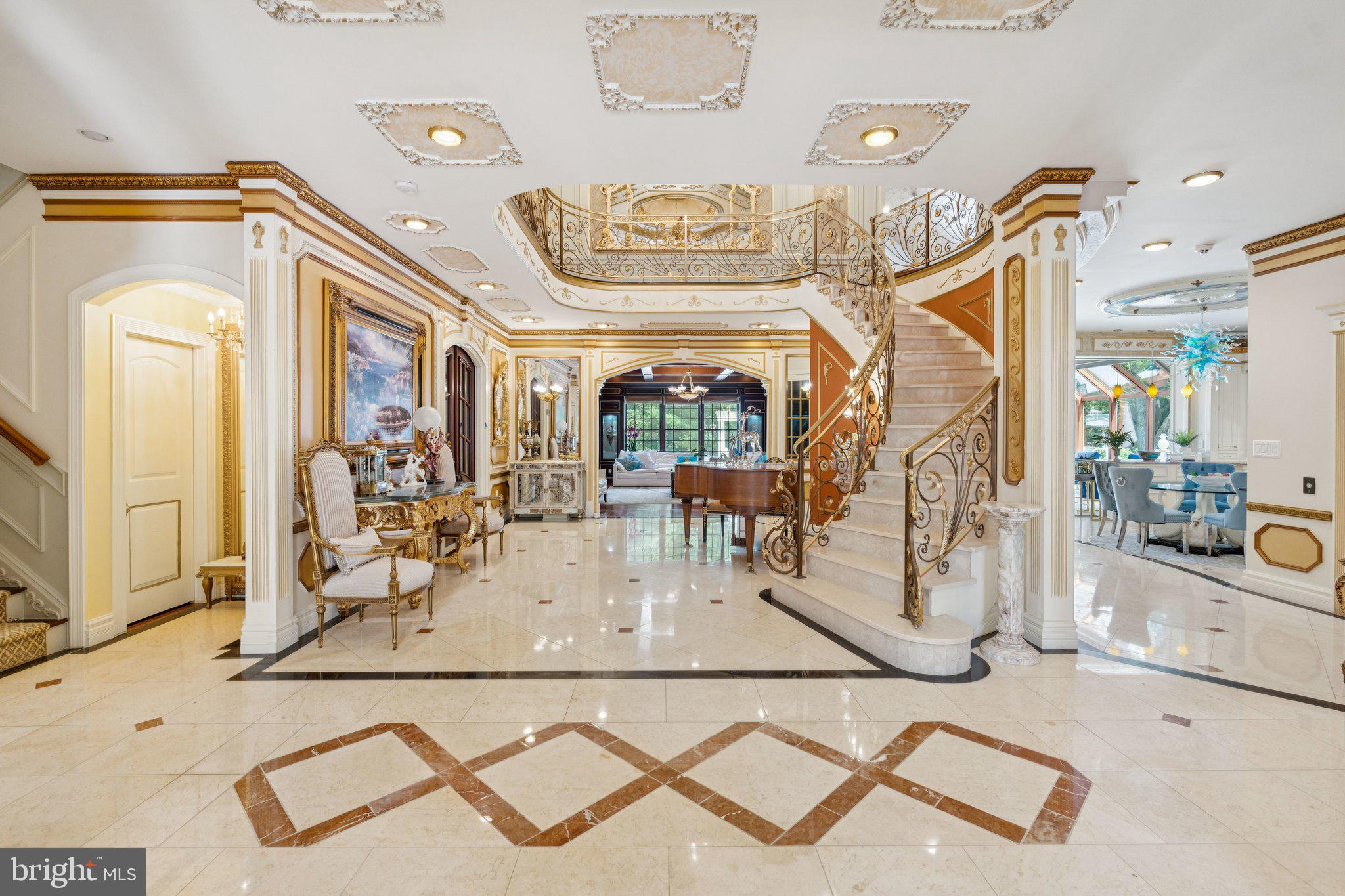 SENECA RIDGE - Residential