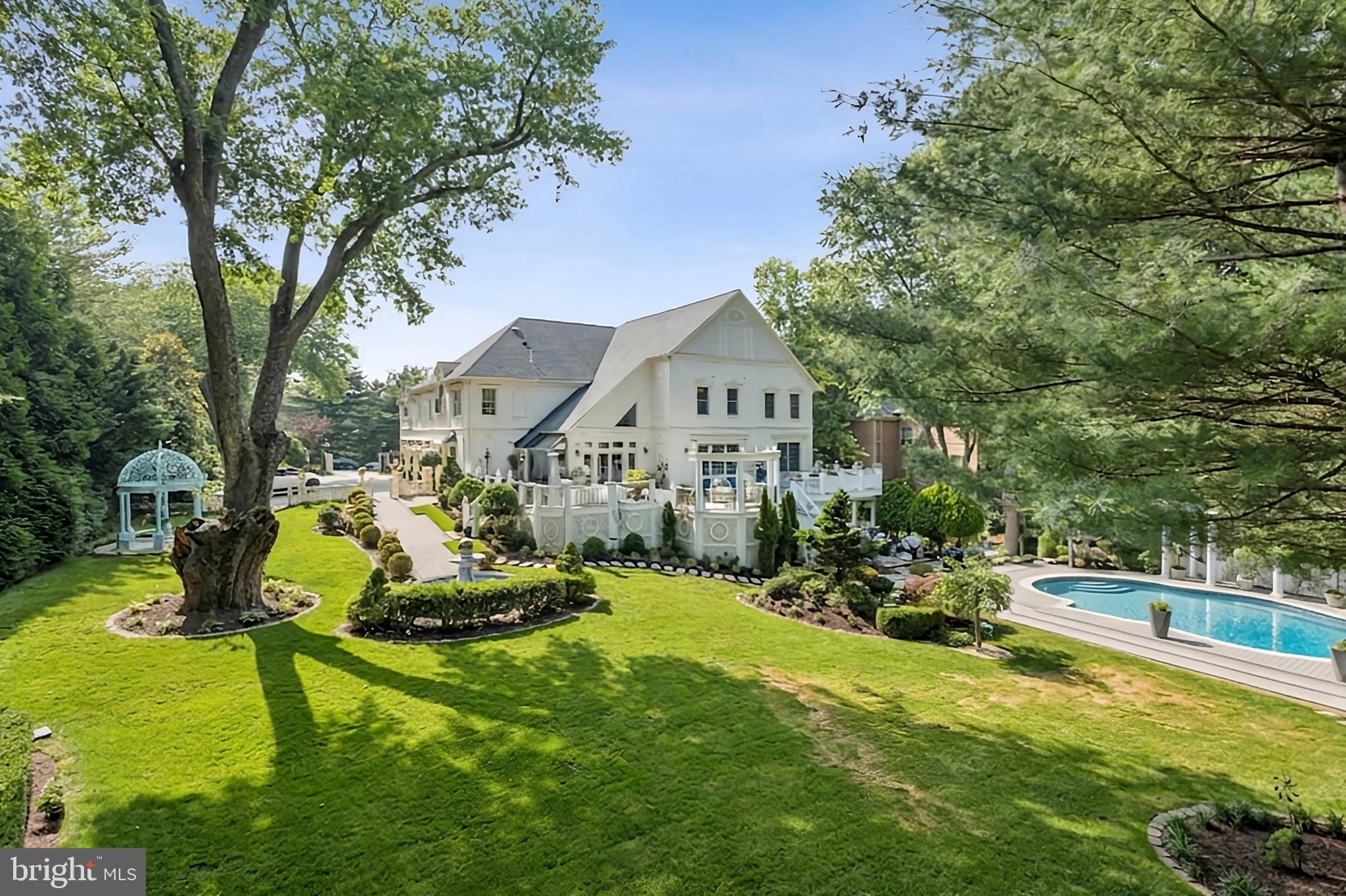 SENECA RIDGE - Residential