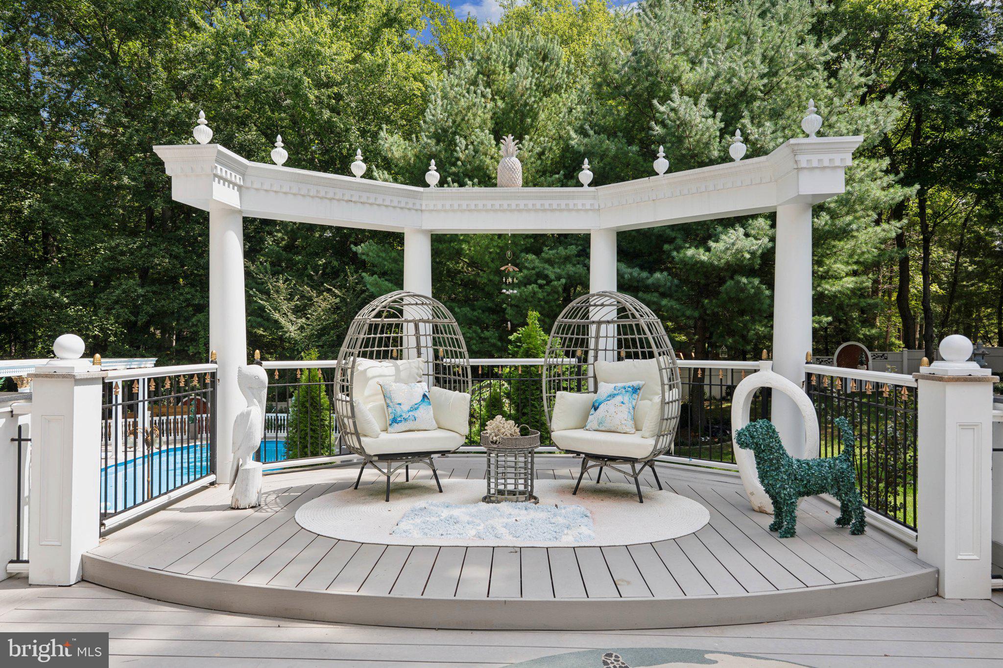 SENECA RIDGE - Residential