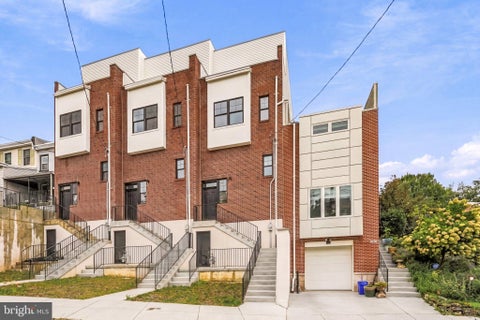 Townhouse For Sale - 305 Fountain Street<br/> PHILADELPHIA, PA 19128