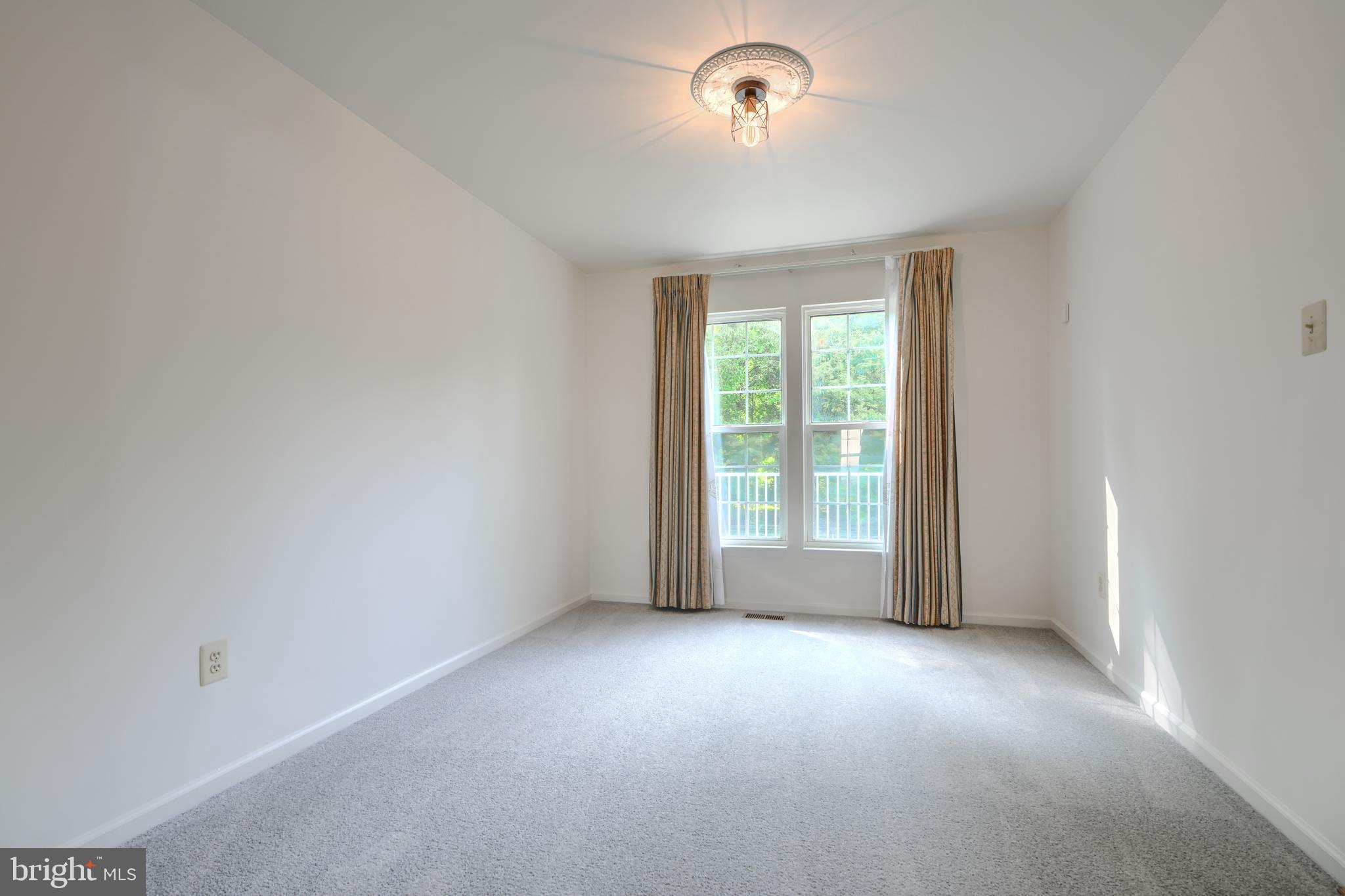 CEDAR MILLS - Residential