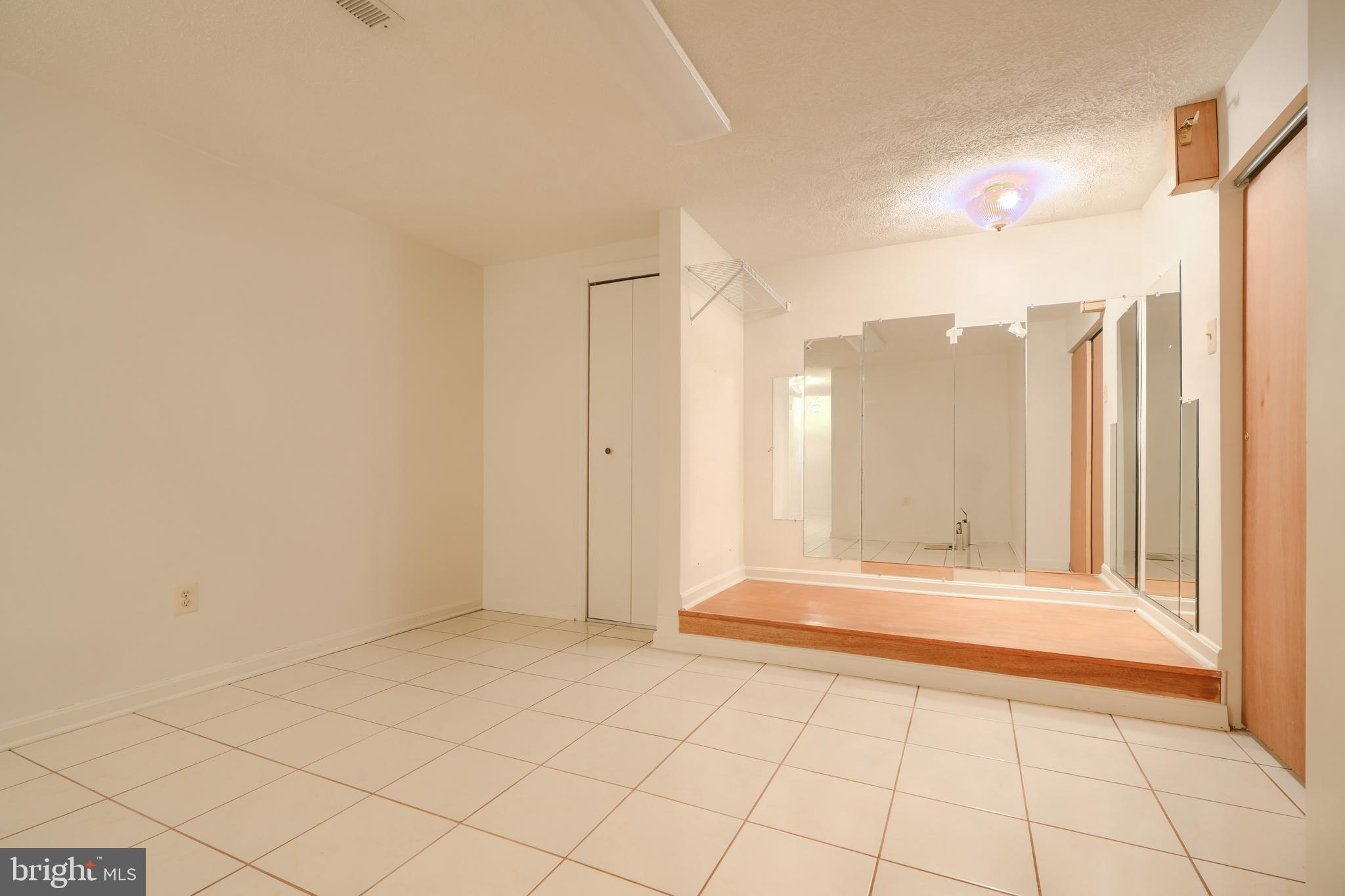 CEDAR MILLS - Residential