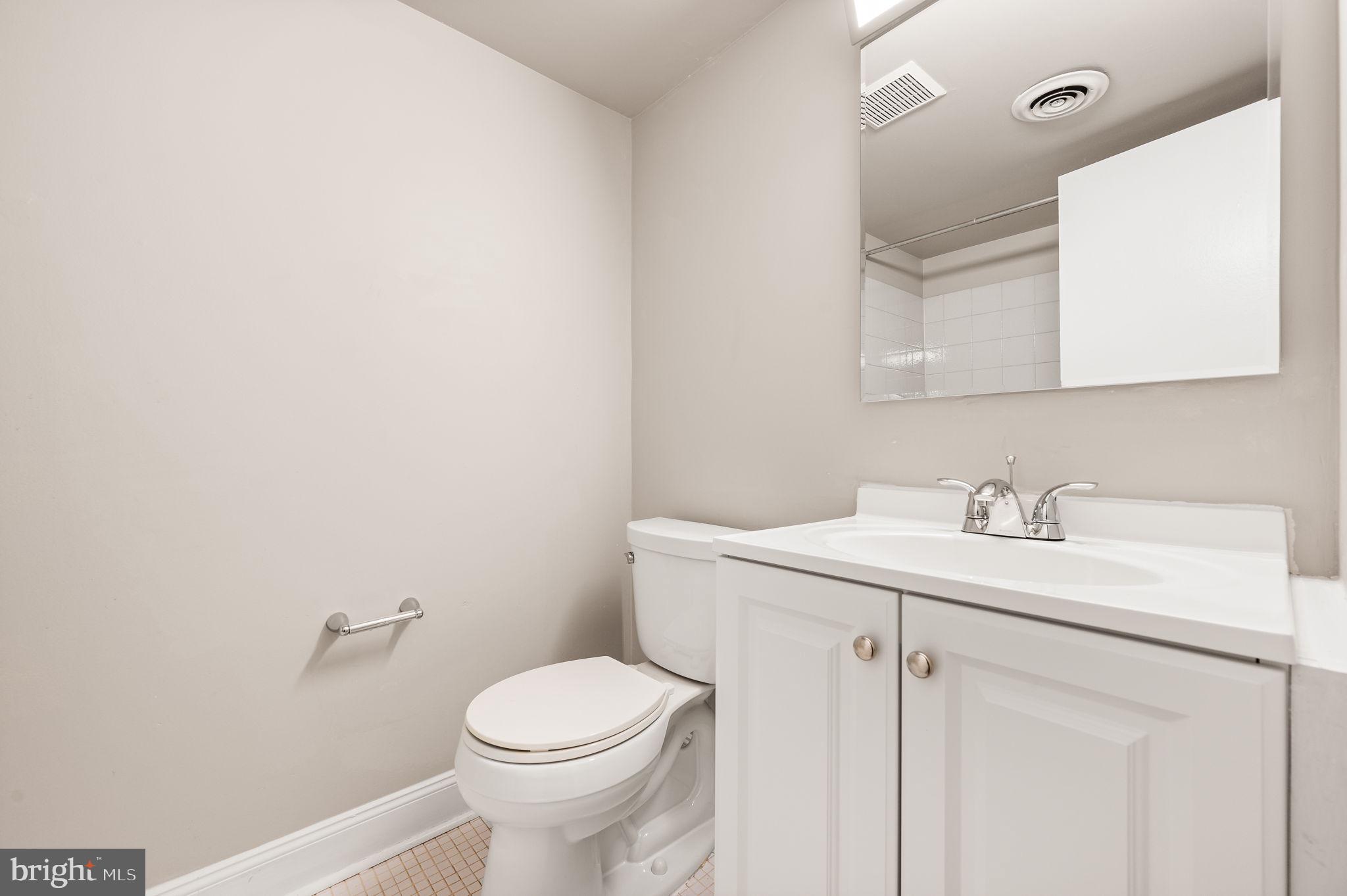 SAYBROOK VIL - Residential