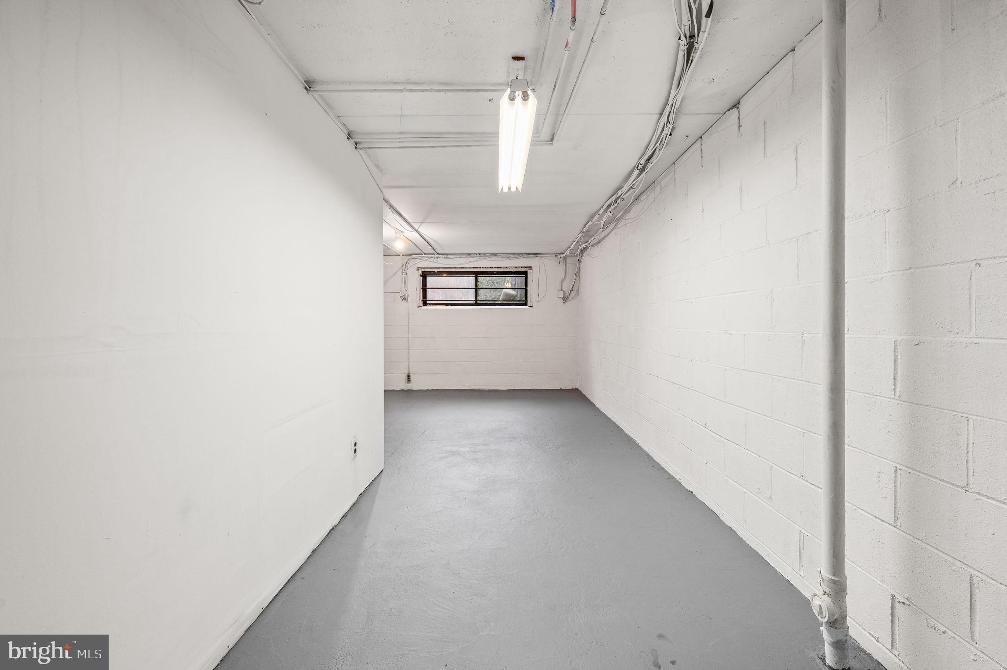 SAYBROOK VIL - Residential