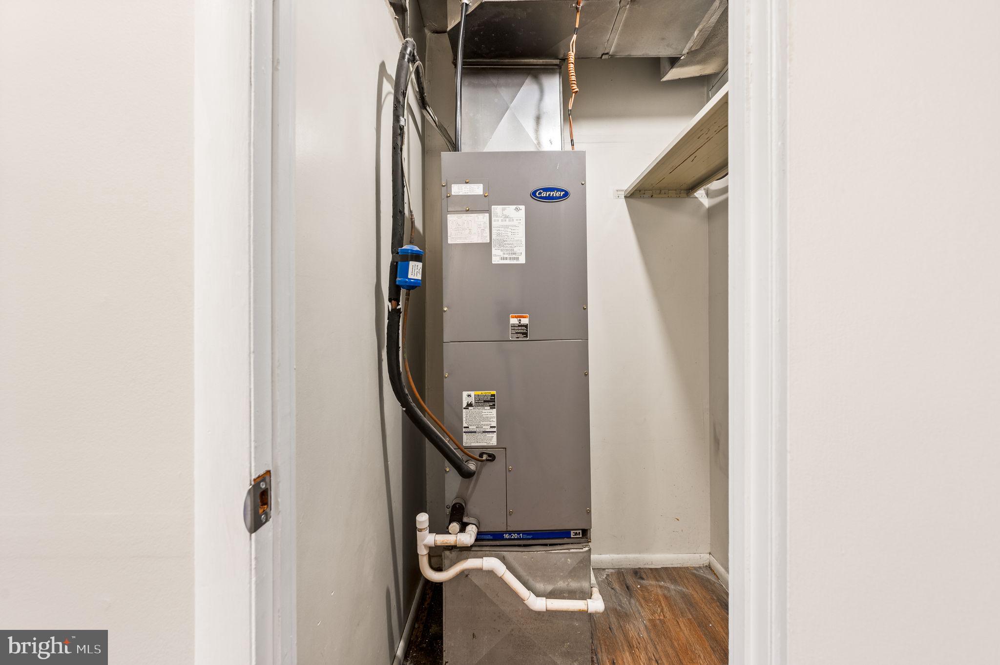 SAYBROOK VIL - Residential