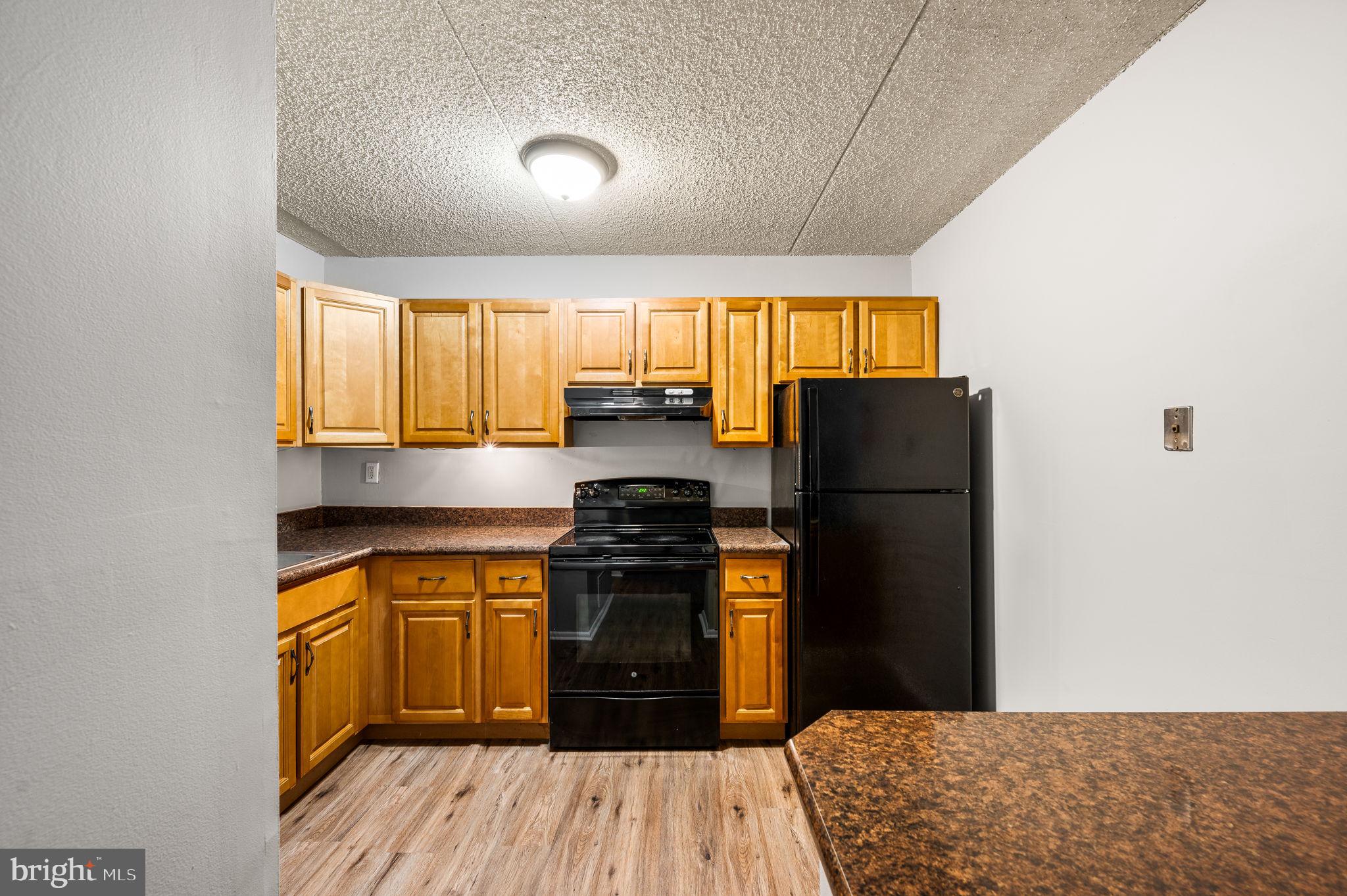 SAYBROOK VIL - Residential