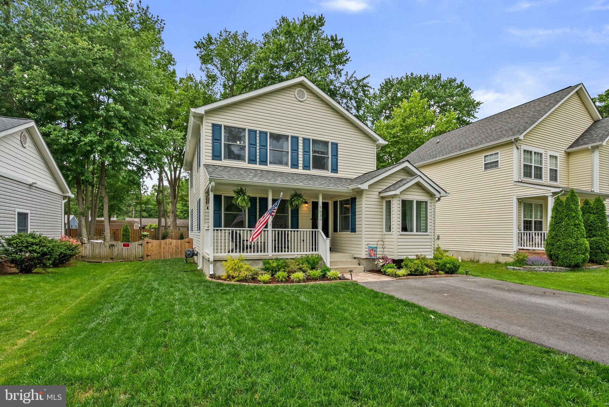 FRANKLIN MANOR - Residential