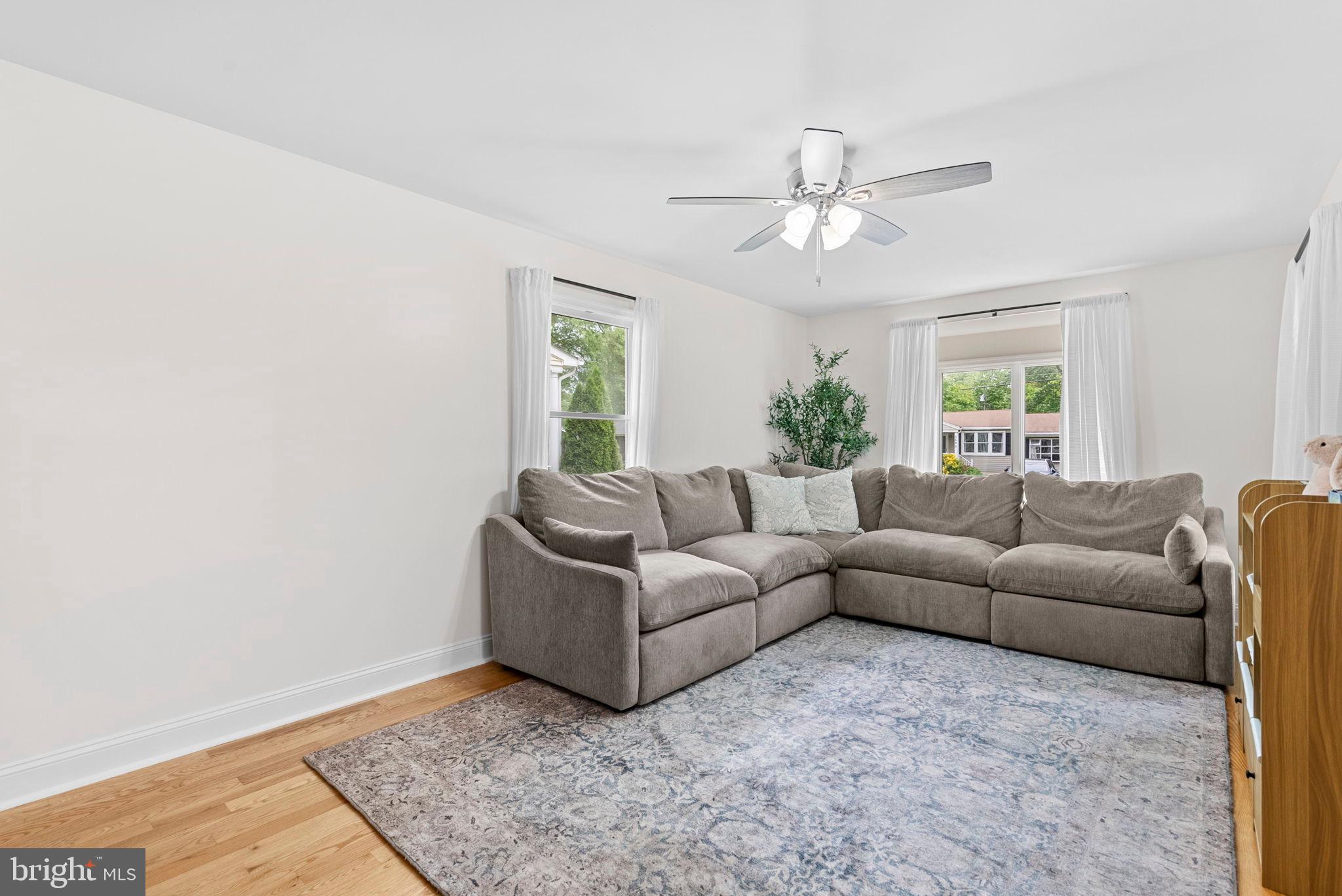 FRANKLIN MANOR - Residential