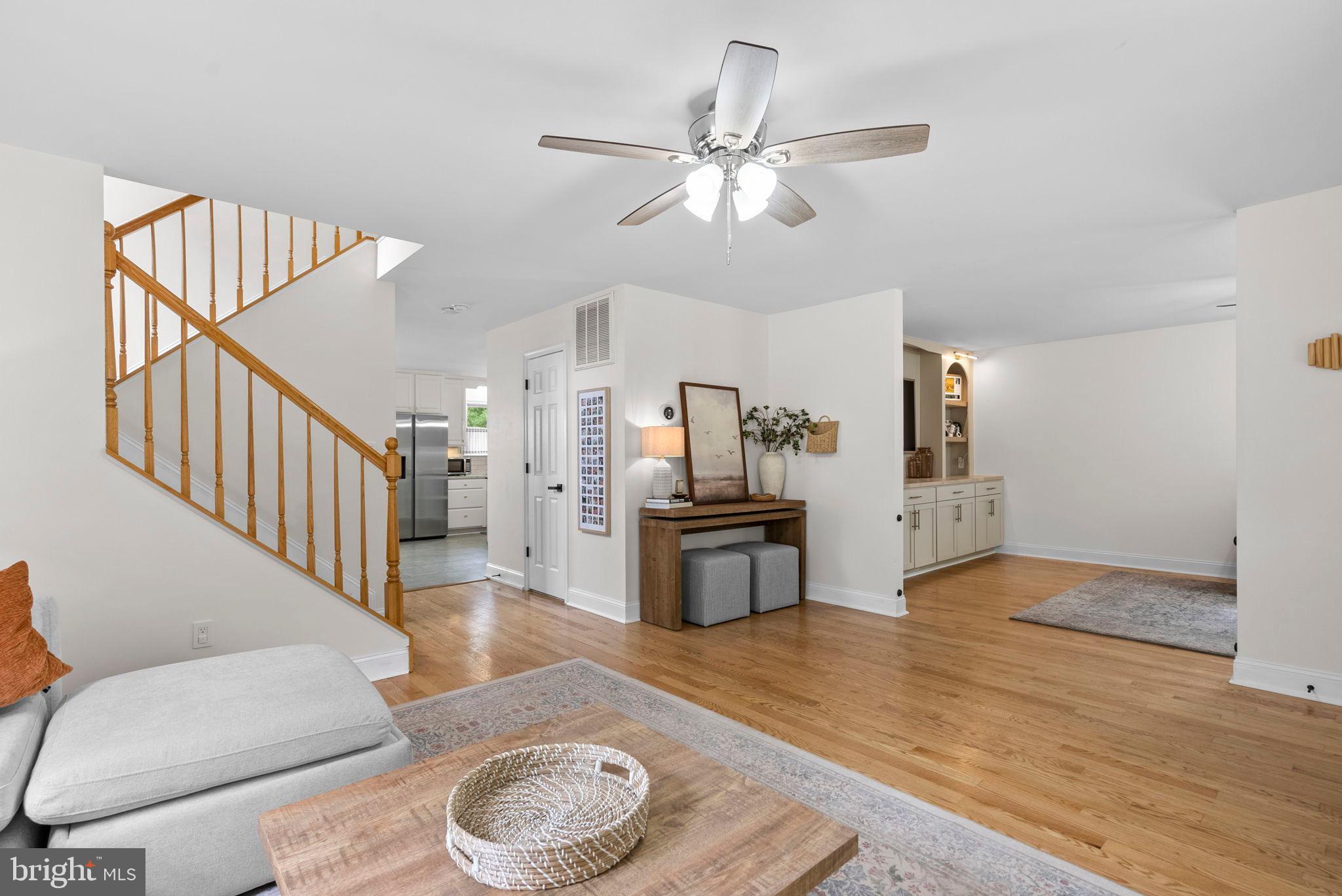 FRANKLIN MANOR - Residential