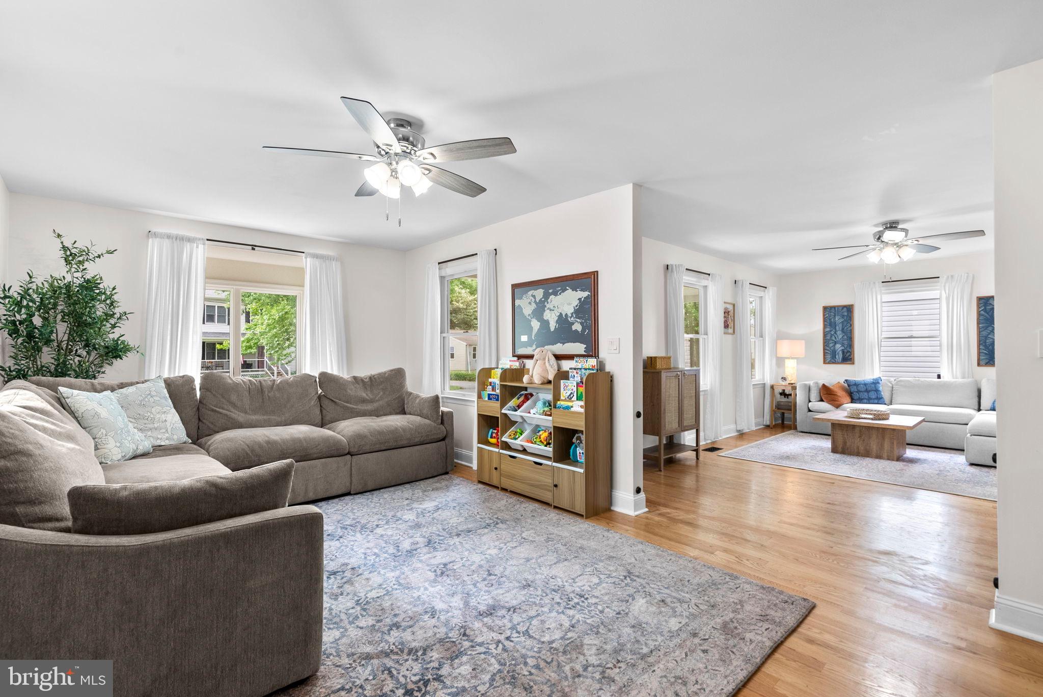FRANKLIN MANOR - Residential