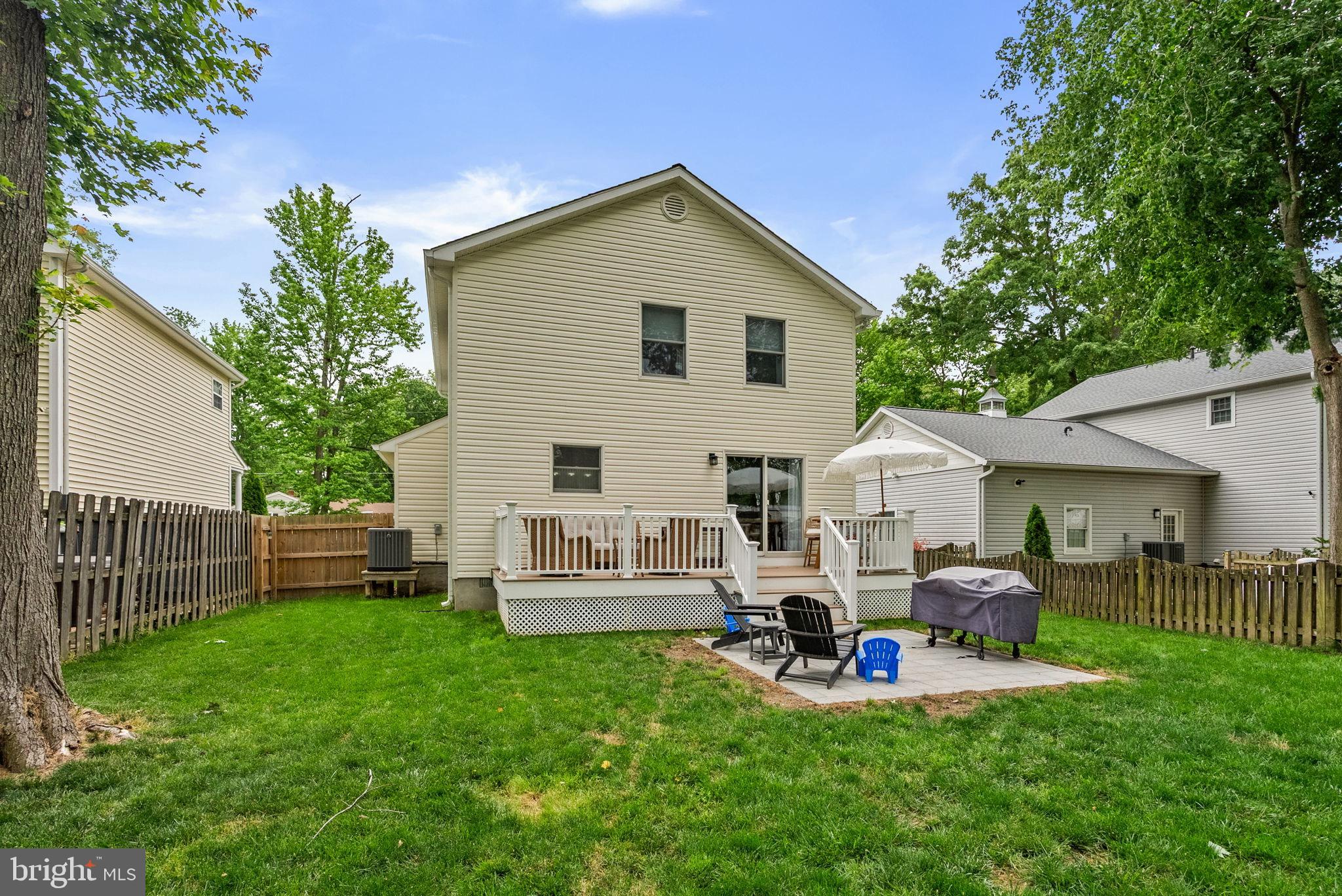 FRANKLIN MANOR - Residential
