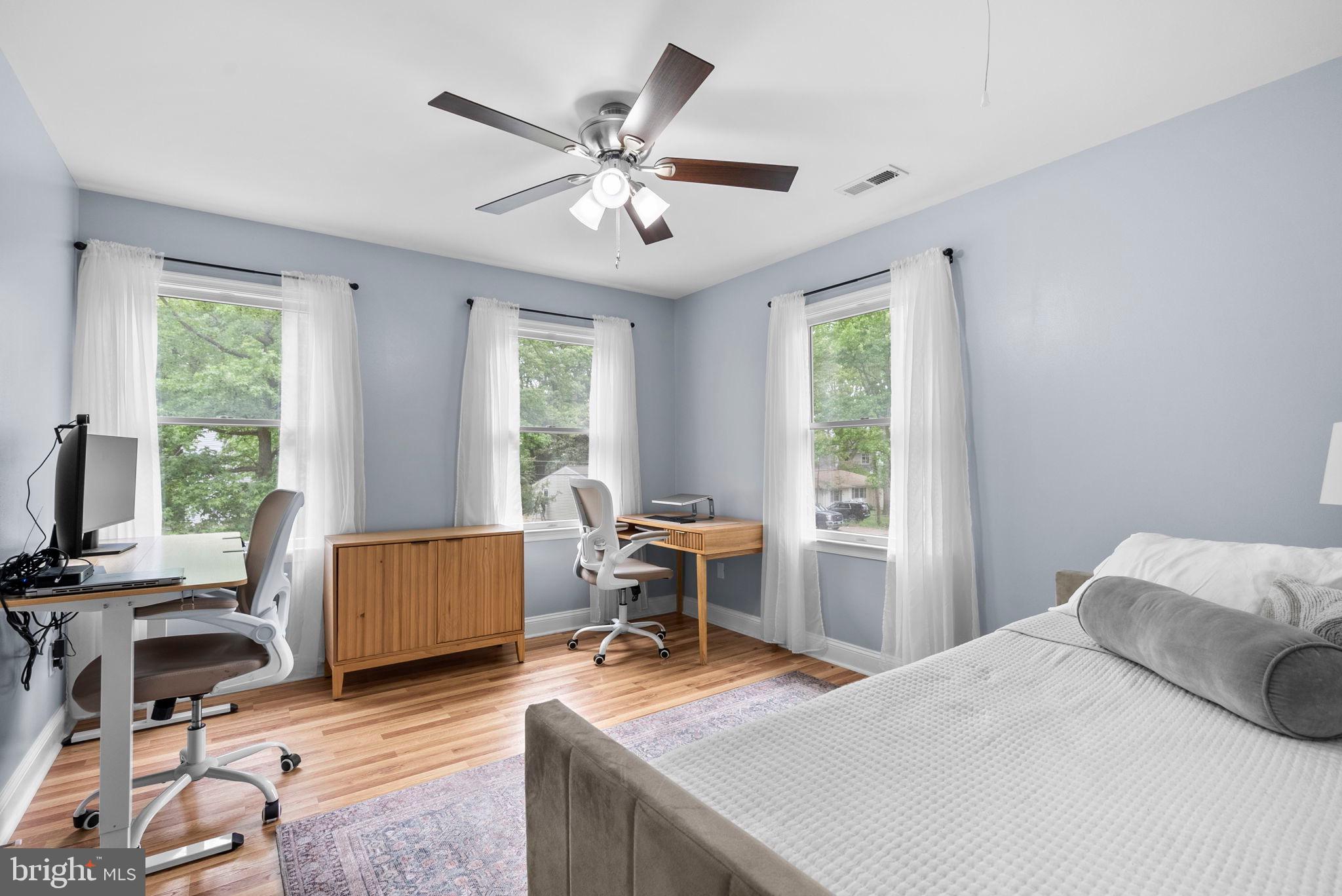 FRANKLIN MANOR - Residential