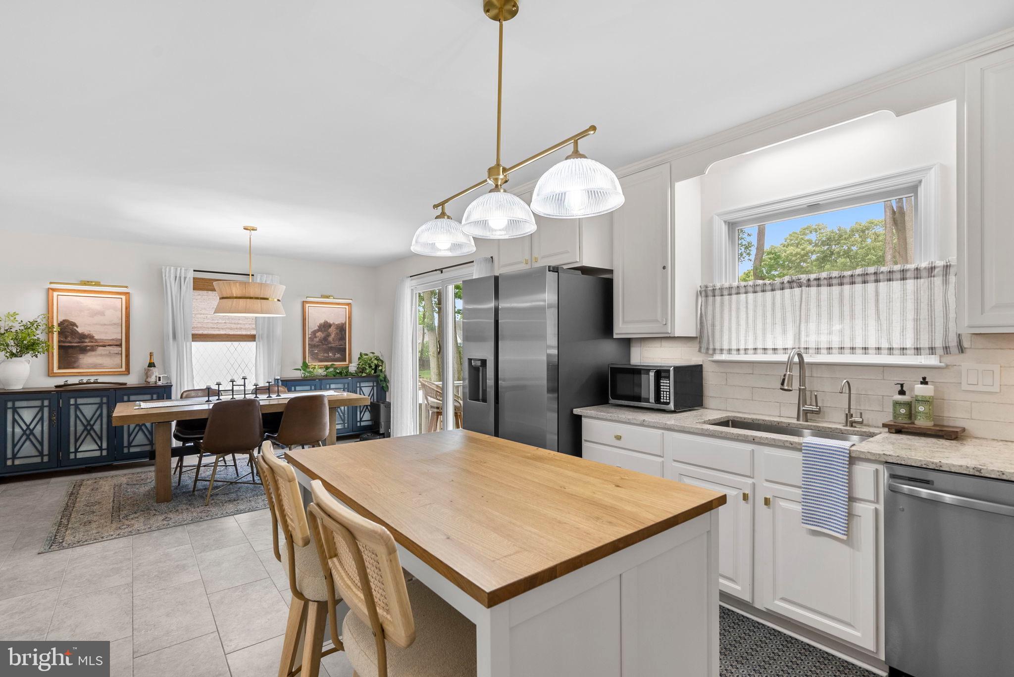 FRANKLIN MANOR - Residential
