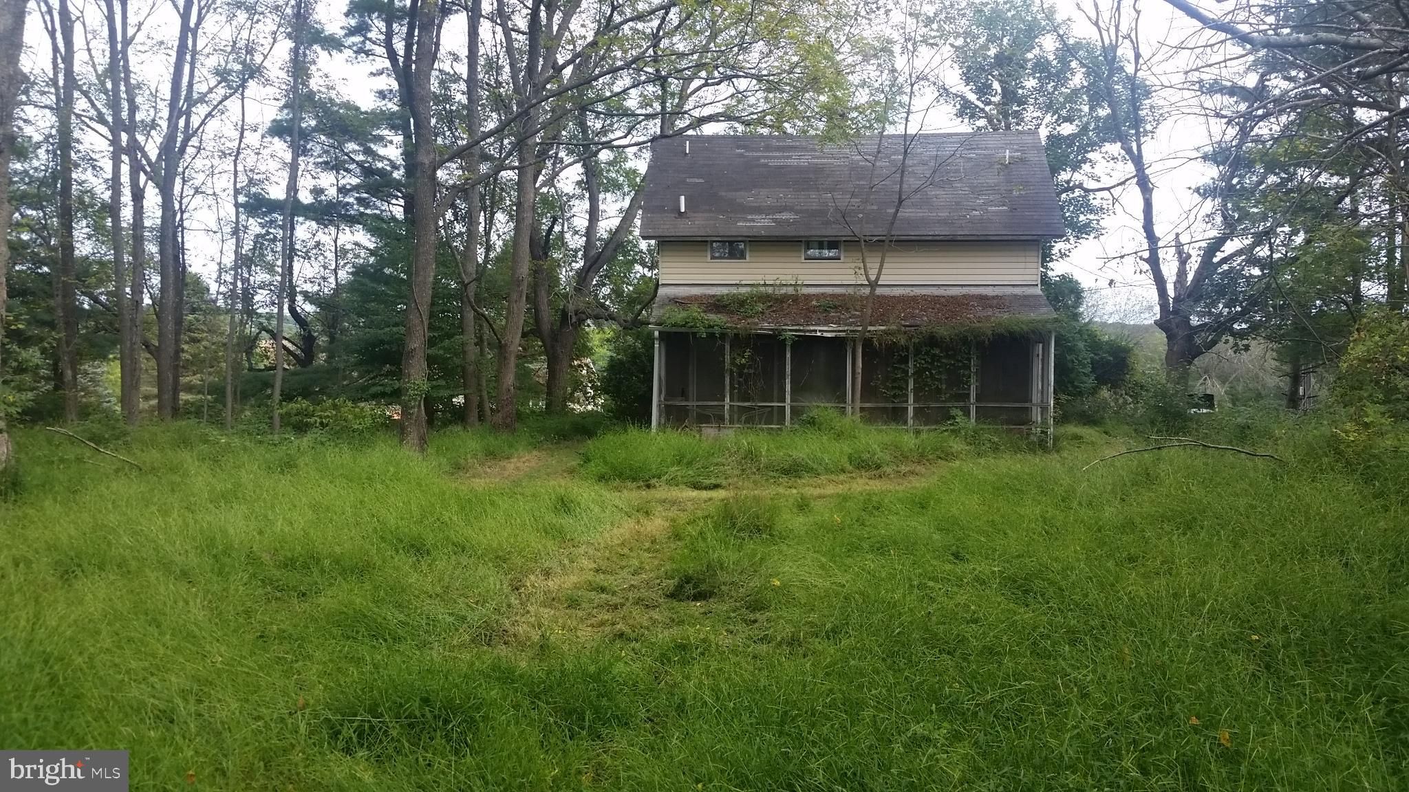 FREELAND/PARKTON - Residential