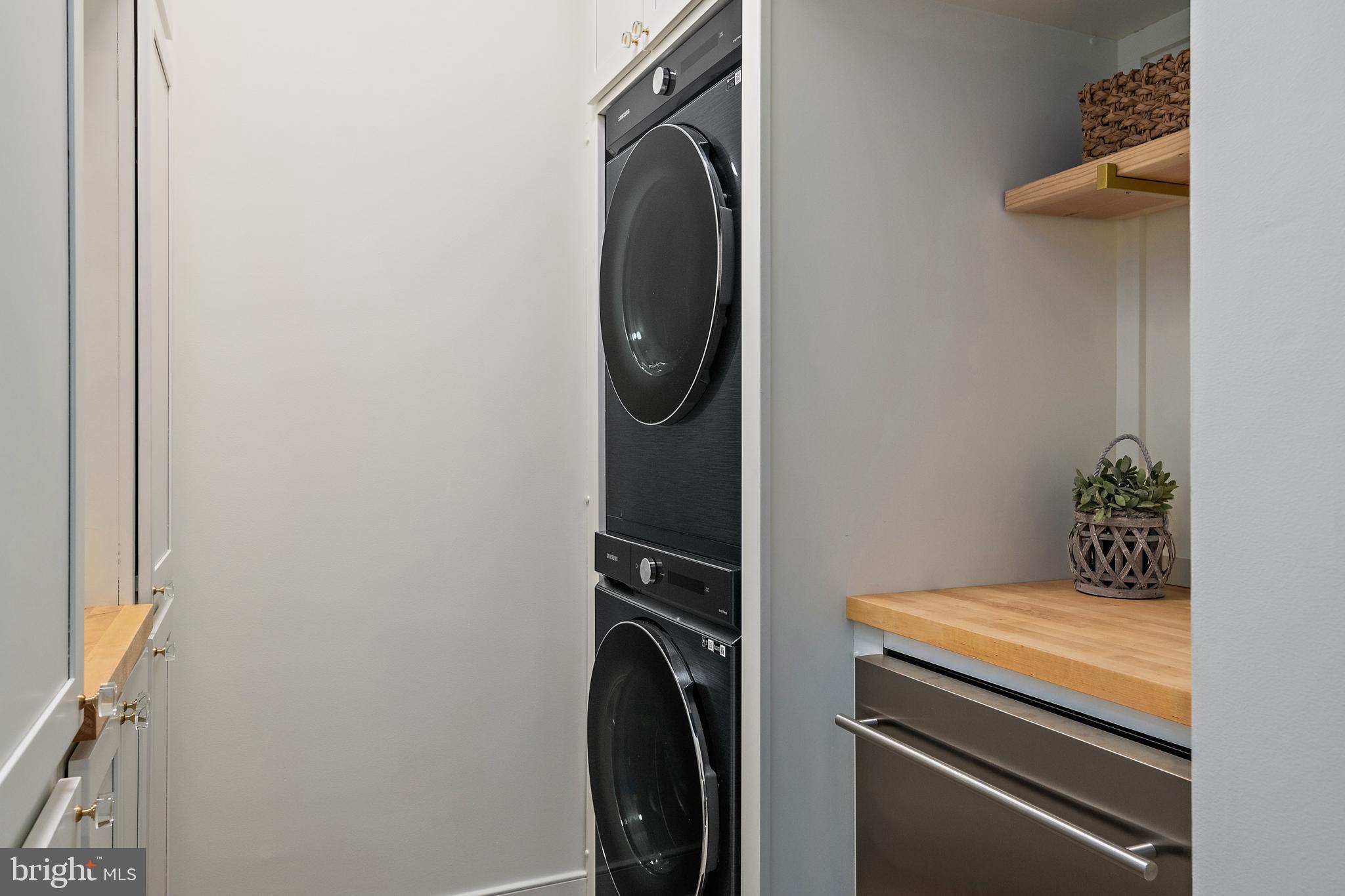 ACTONS LANDING CONDOS - Residential