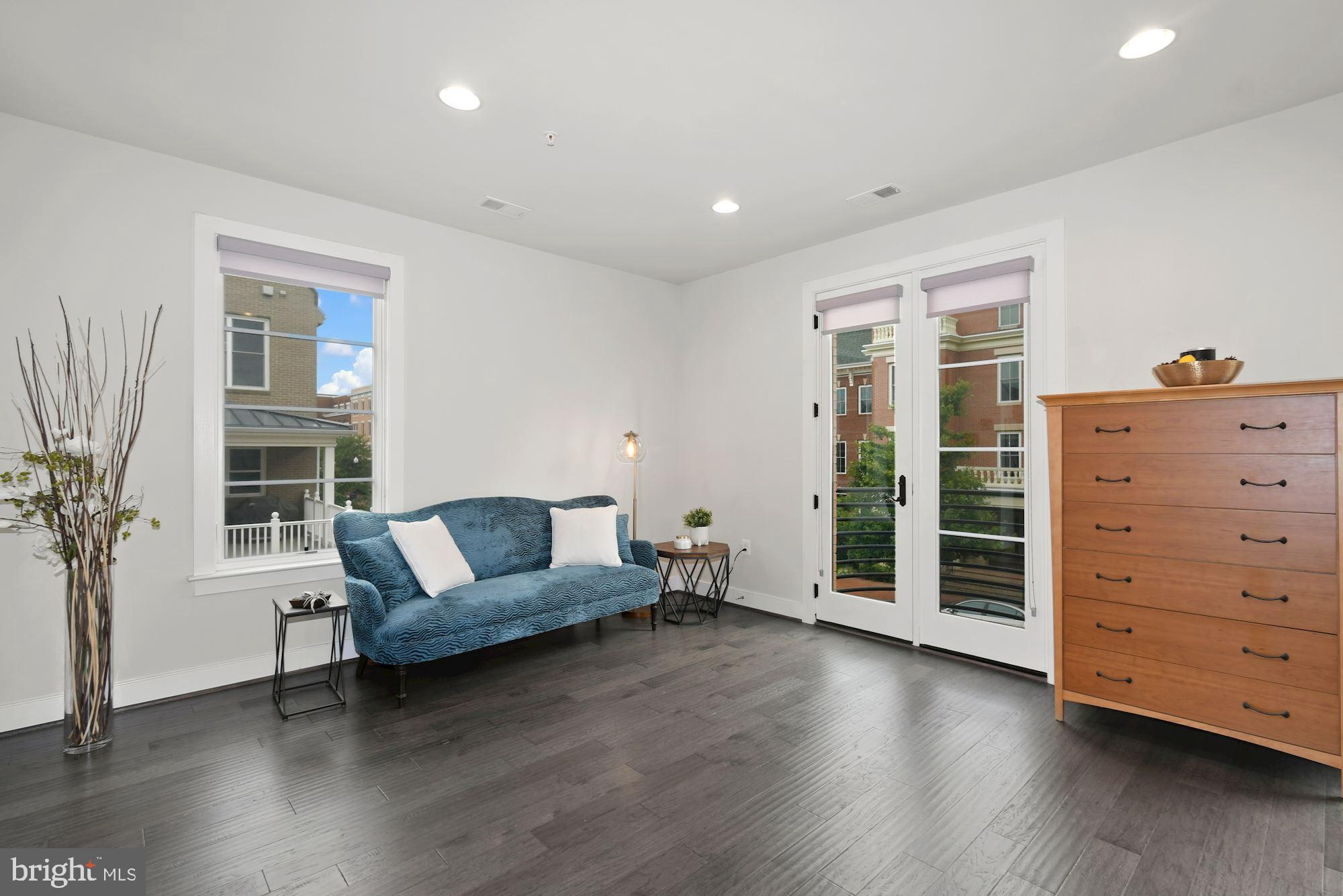 POTOMAC YARD - Residential