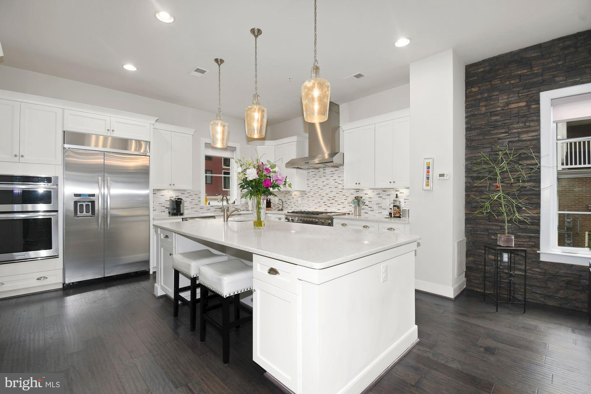 POTOMAC YARD - Residential