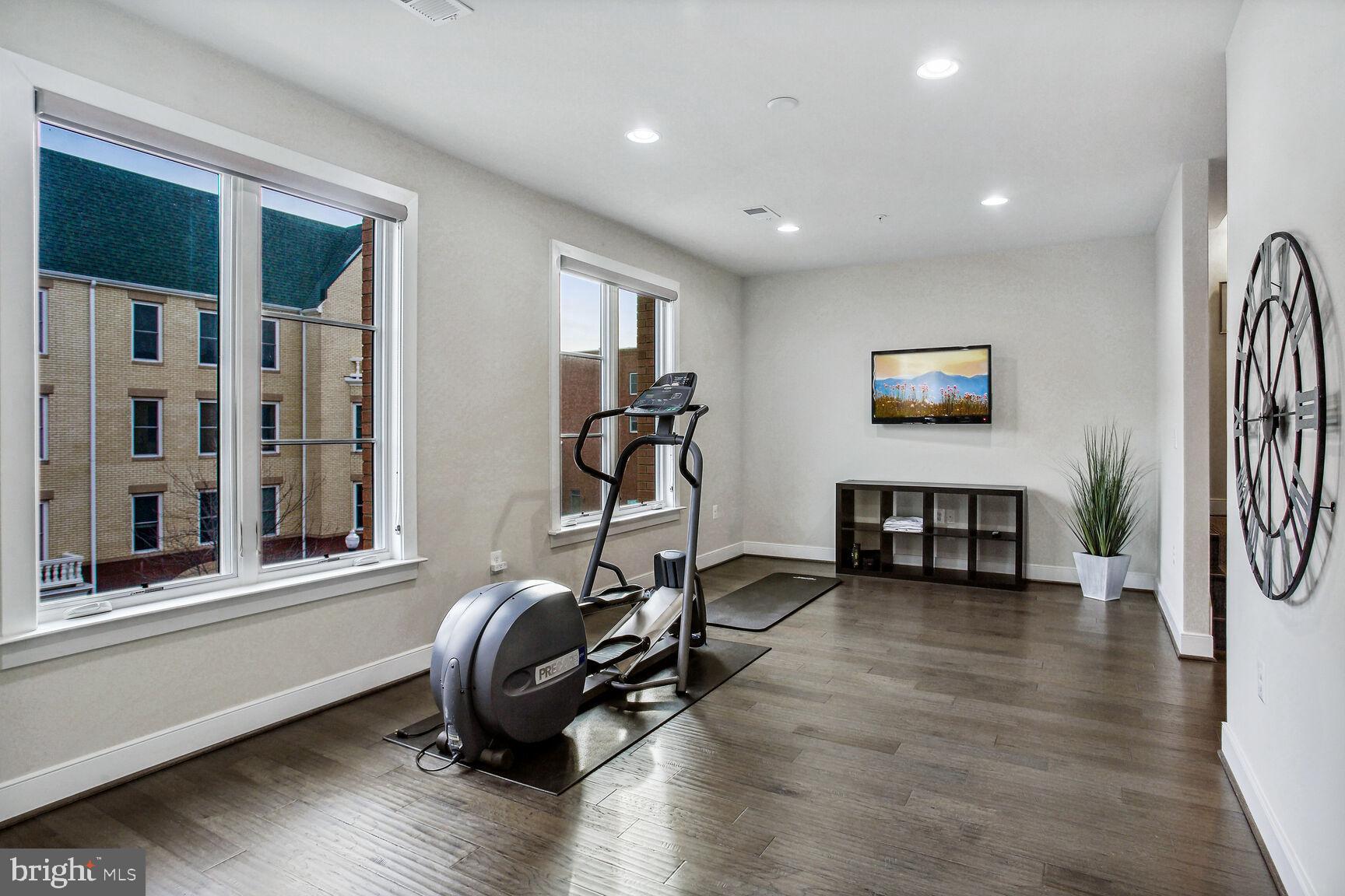 POTOMAC YARD - Residential