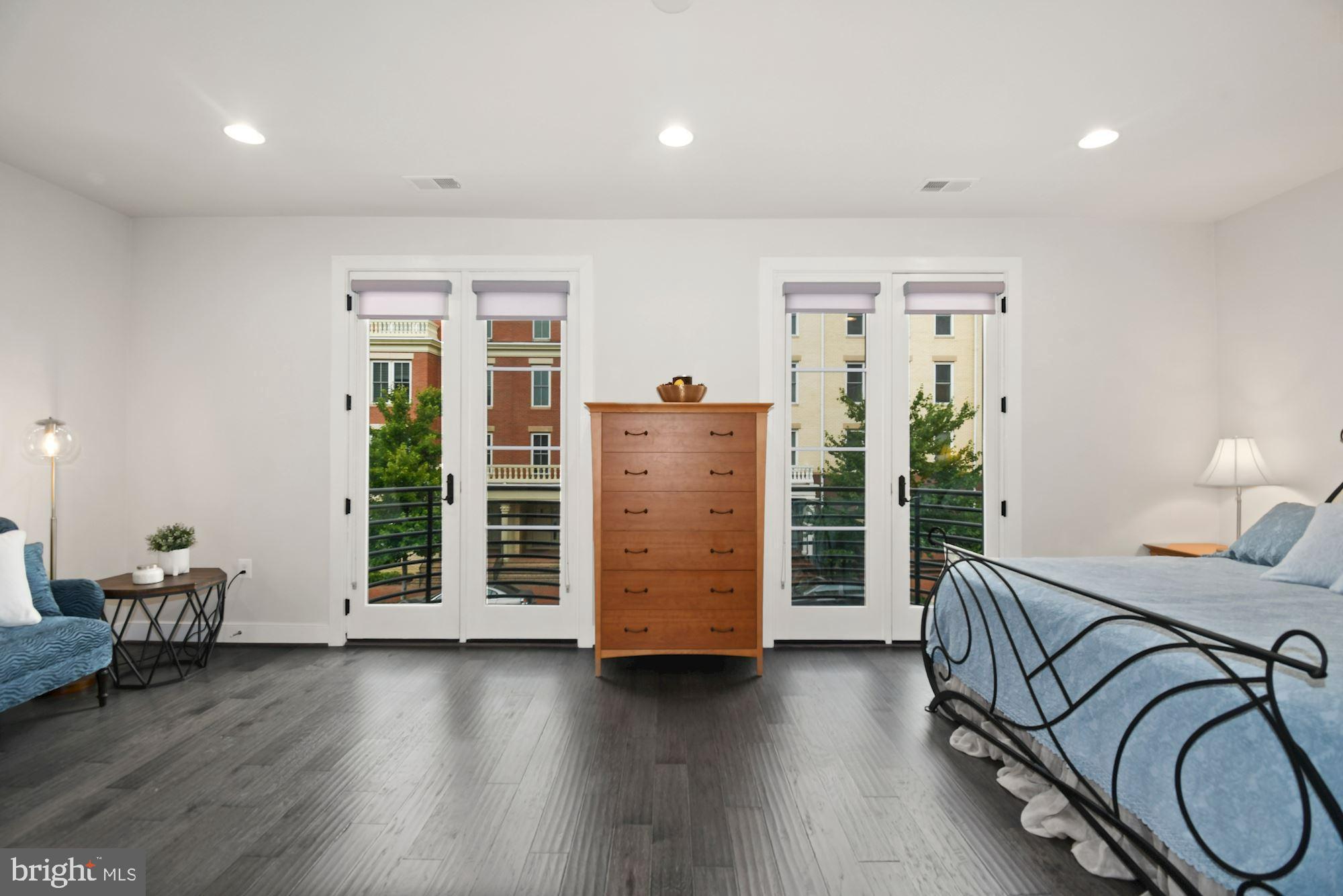 POTOMAC YARD - Residential