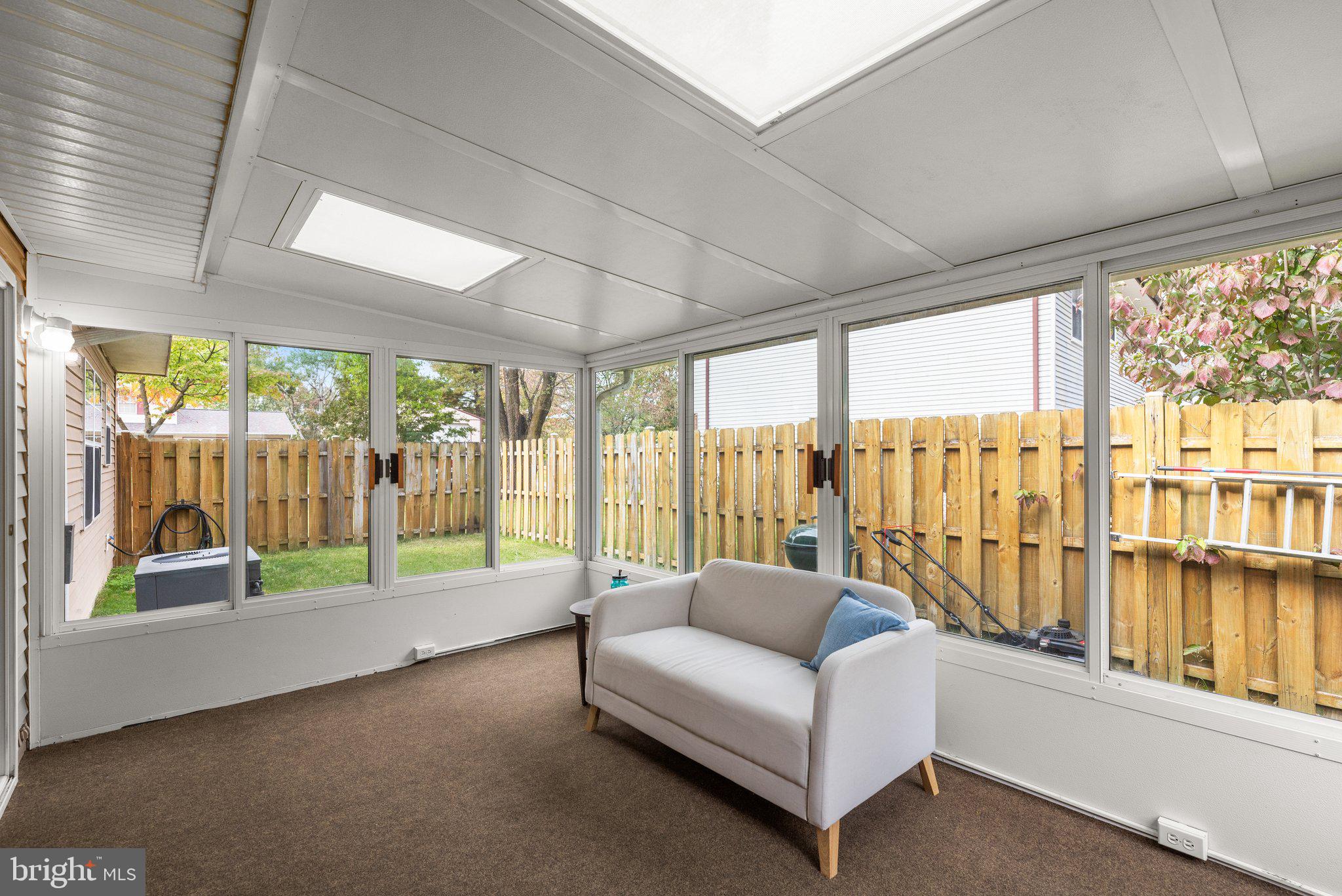 NEW CUT FARMS - Residential