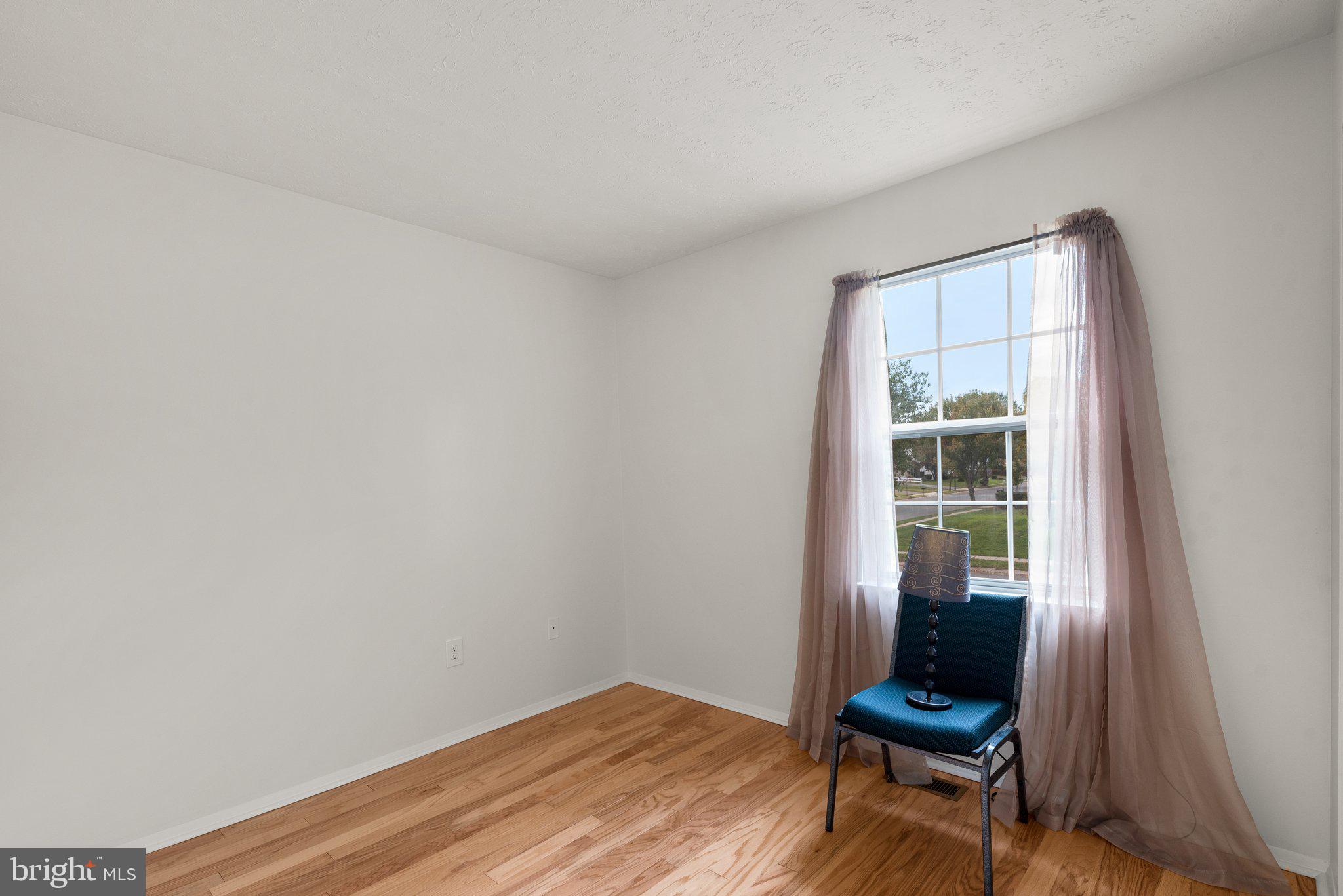 NEW CUT FARMS - Residential