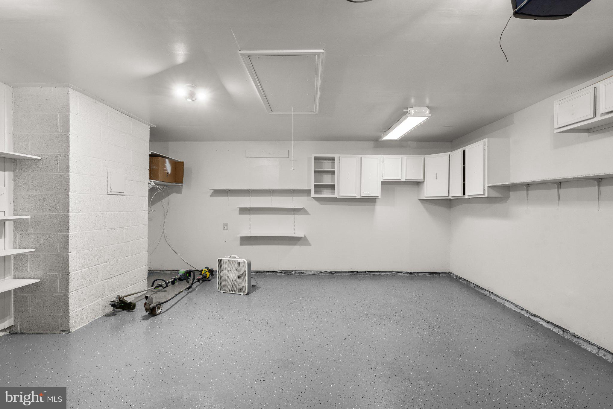 NEW CUT FARMS - Residential