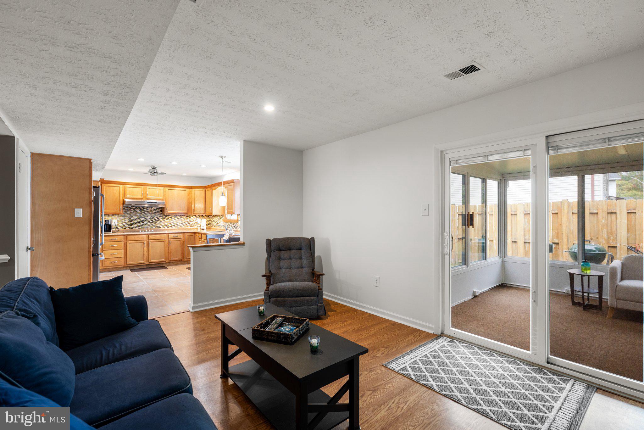 NEW CUT FARMS - Residential