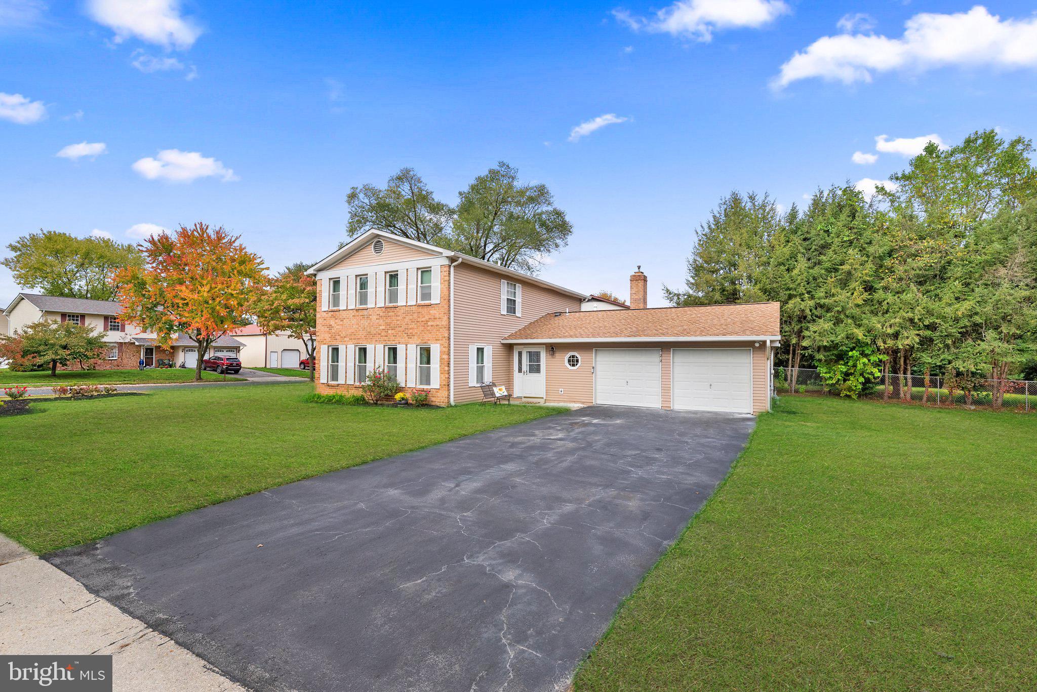 NEW CUT FARMS - Residential